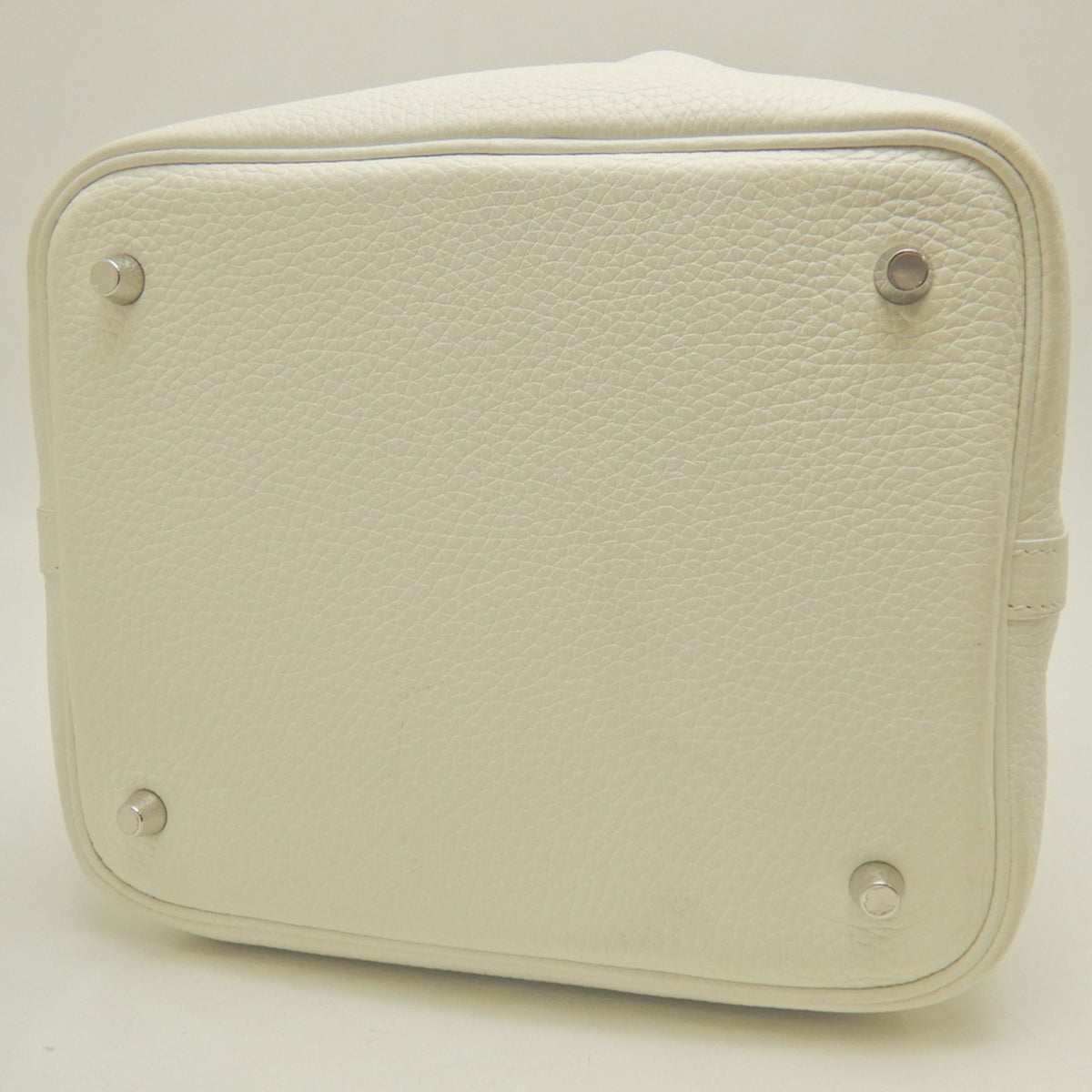 Hermes White Taurillon Clemence Leather Handbag (Pre-Owned)