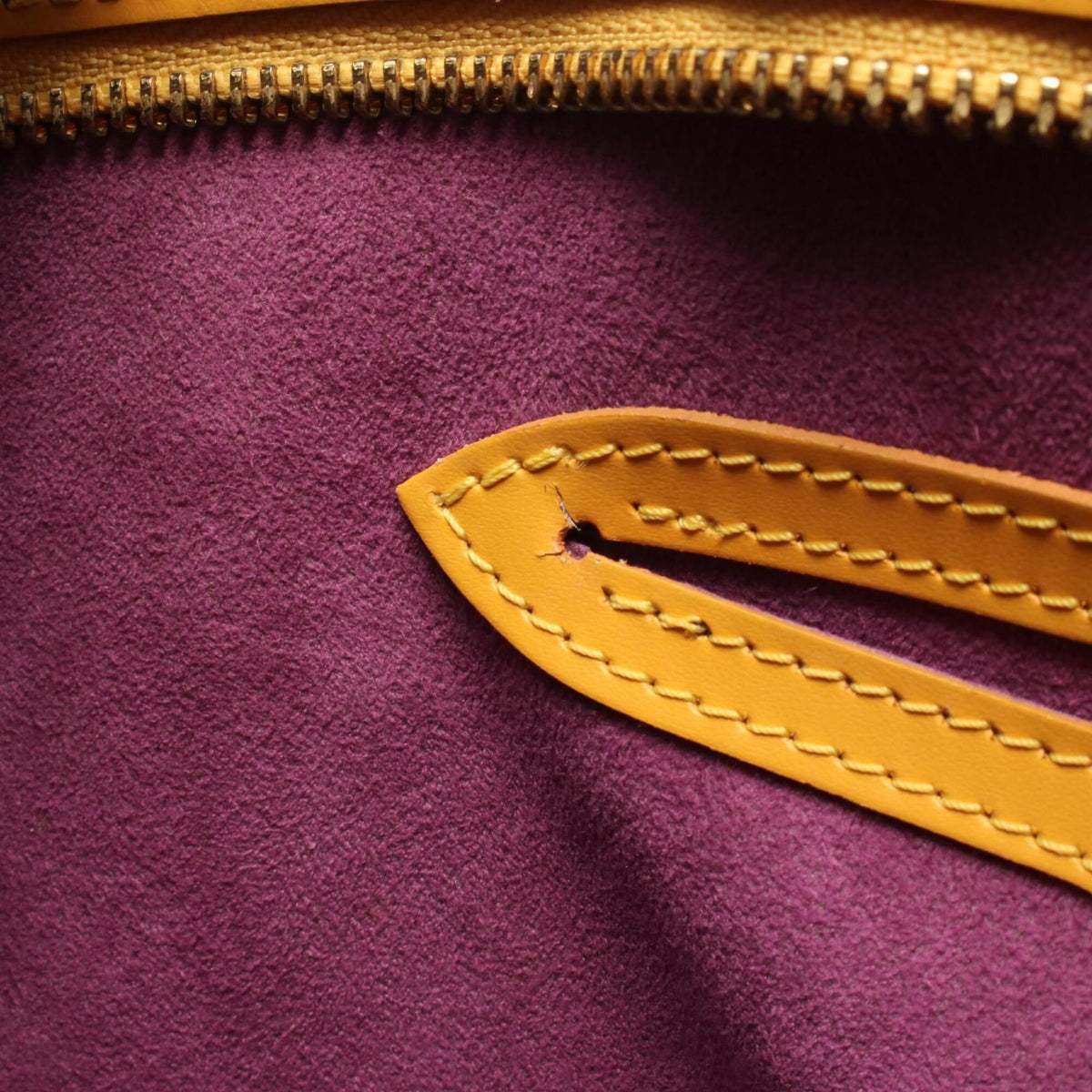 Louis Vuitton Yellow Epi Leather Handbag (Pre-Owned)