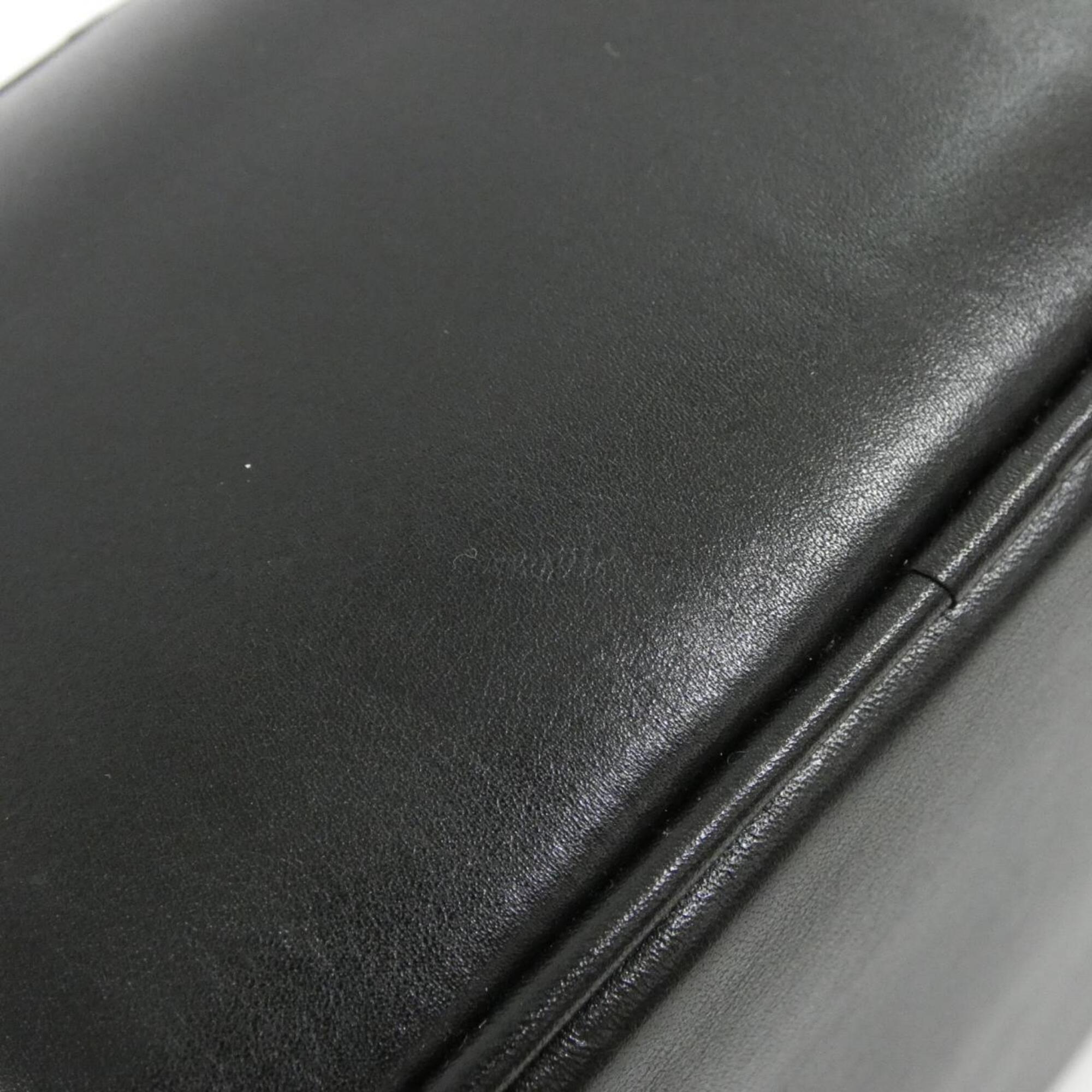 Chanel Black Leather Handbag (Pre-Owned)