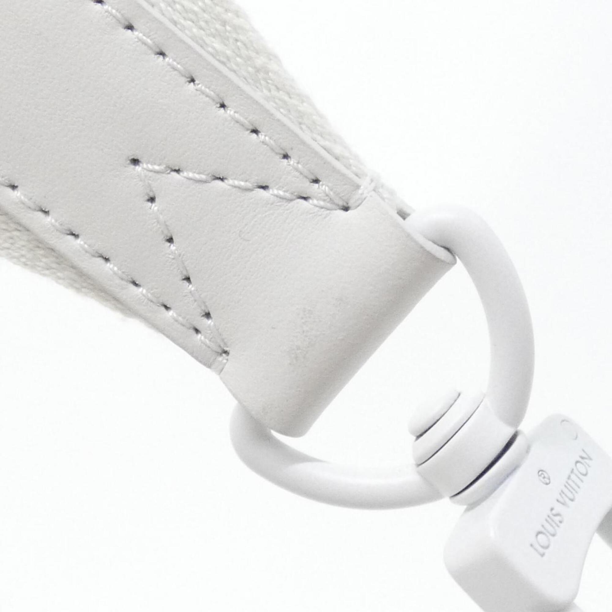 Louis Vuitton White Leather Boston Bag (Pre-Owned)