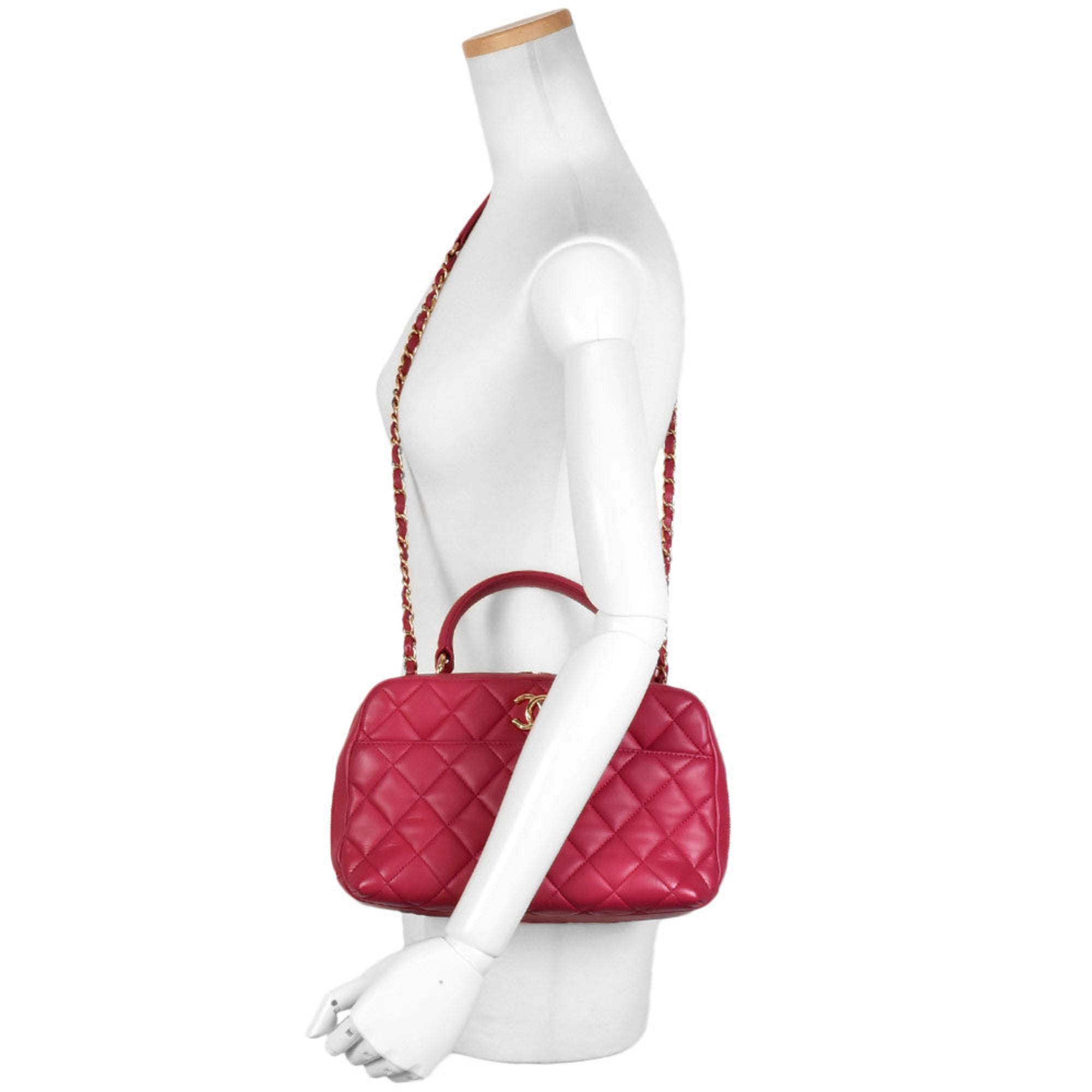 Chanel Pink Suede Handbag Shoulder Bag (Pre-Owned)