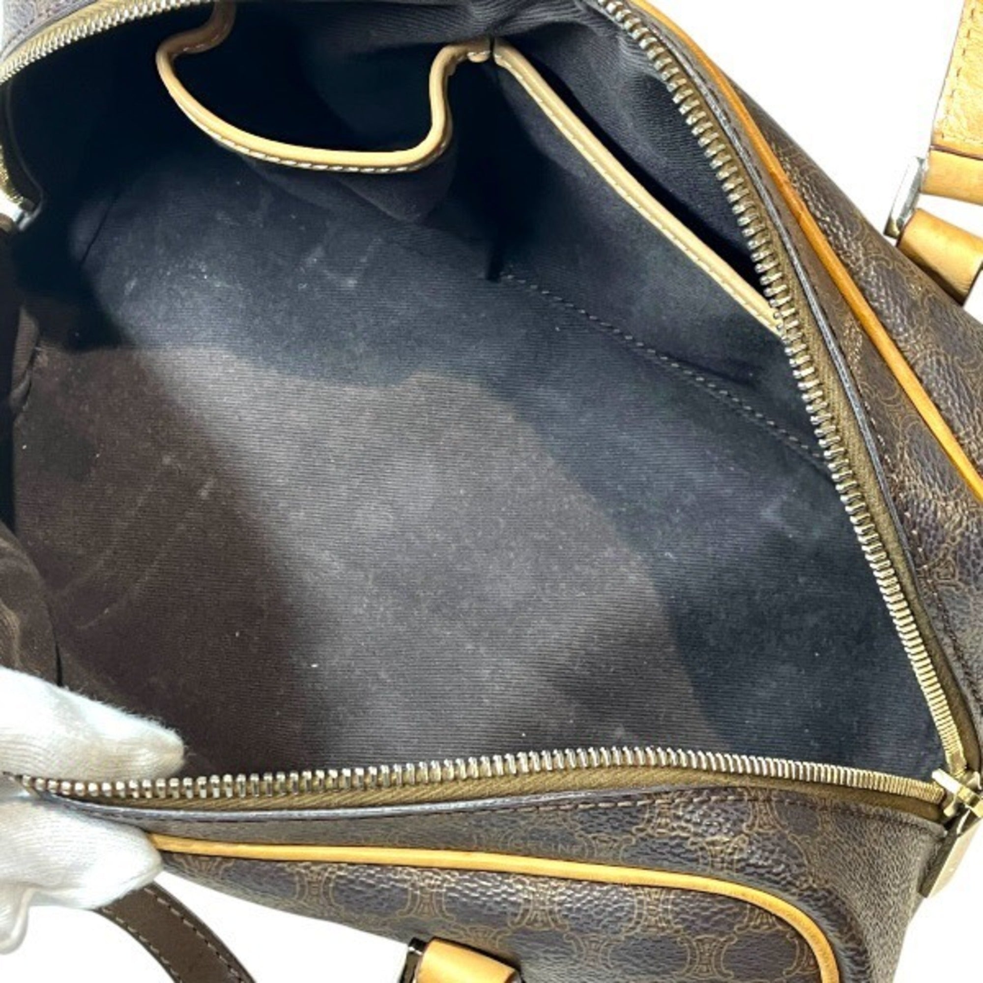 Celine Brown Leather Handbag Shoulder Bag (Pre-Owned)