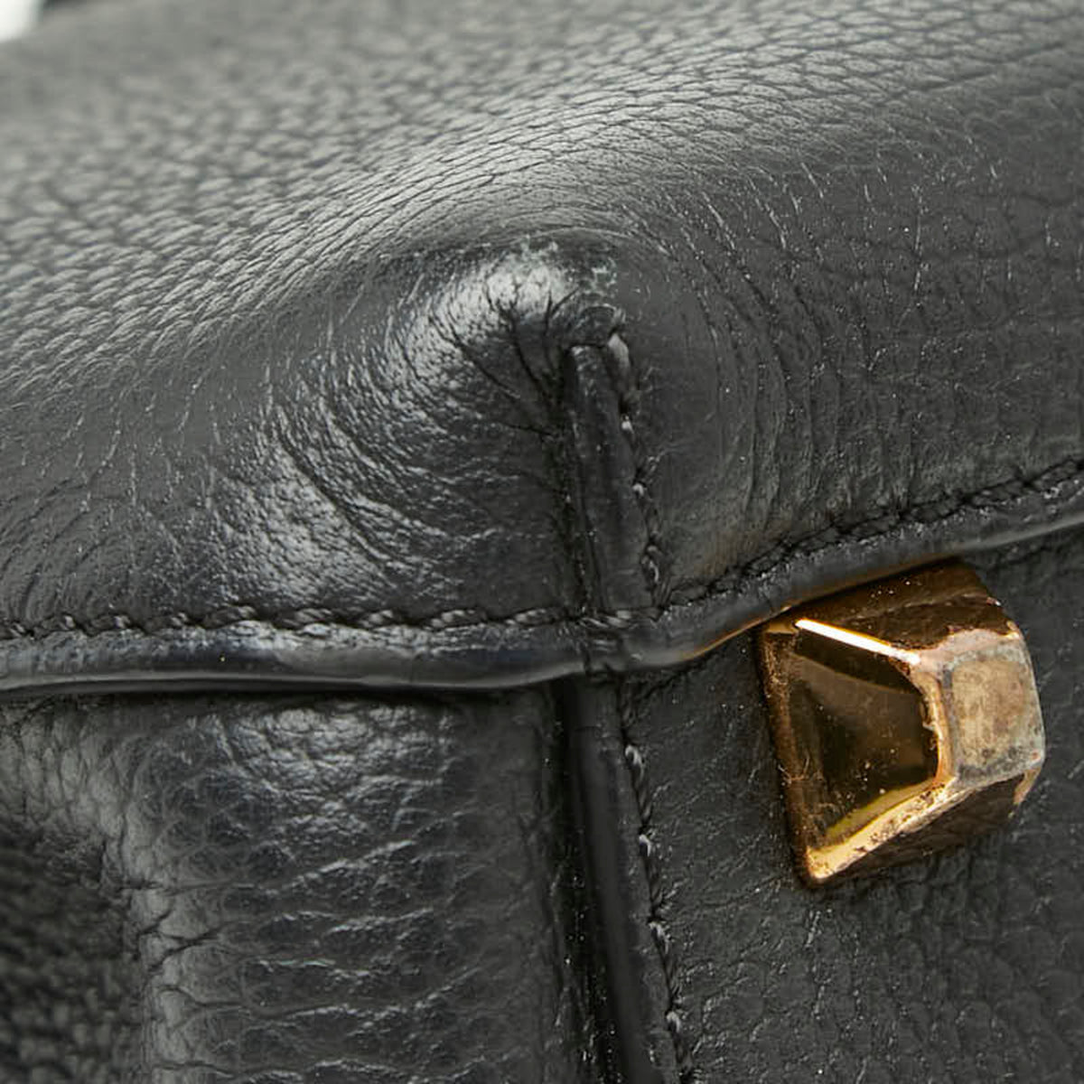 Mcm Black Leather Handbag Shoulder Bag (Pre-Owned)