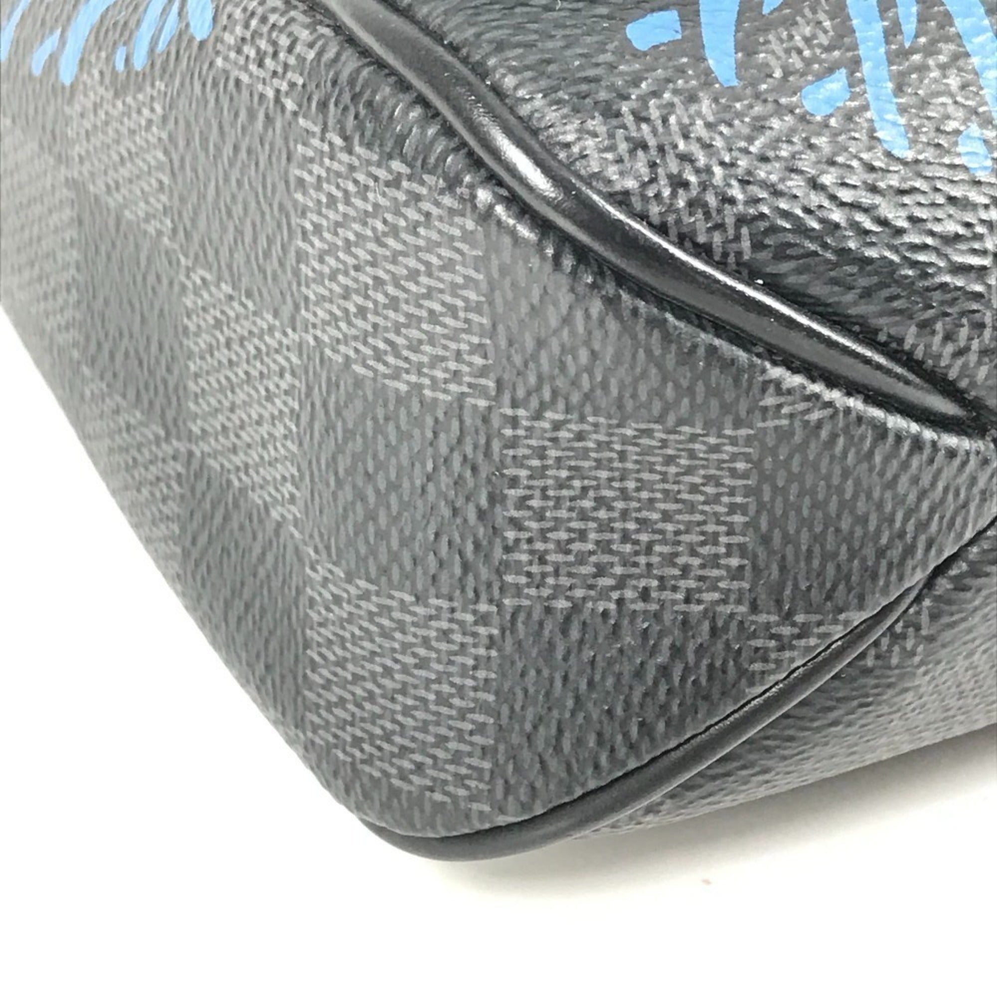 Louis Vuitton Black Blue Damier Graphite Messenger Bag Shoulder Bag (Pre-Owned)