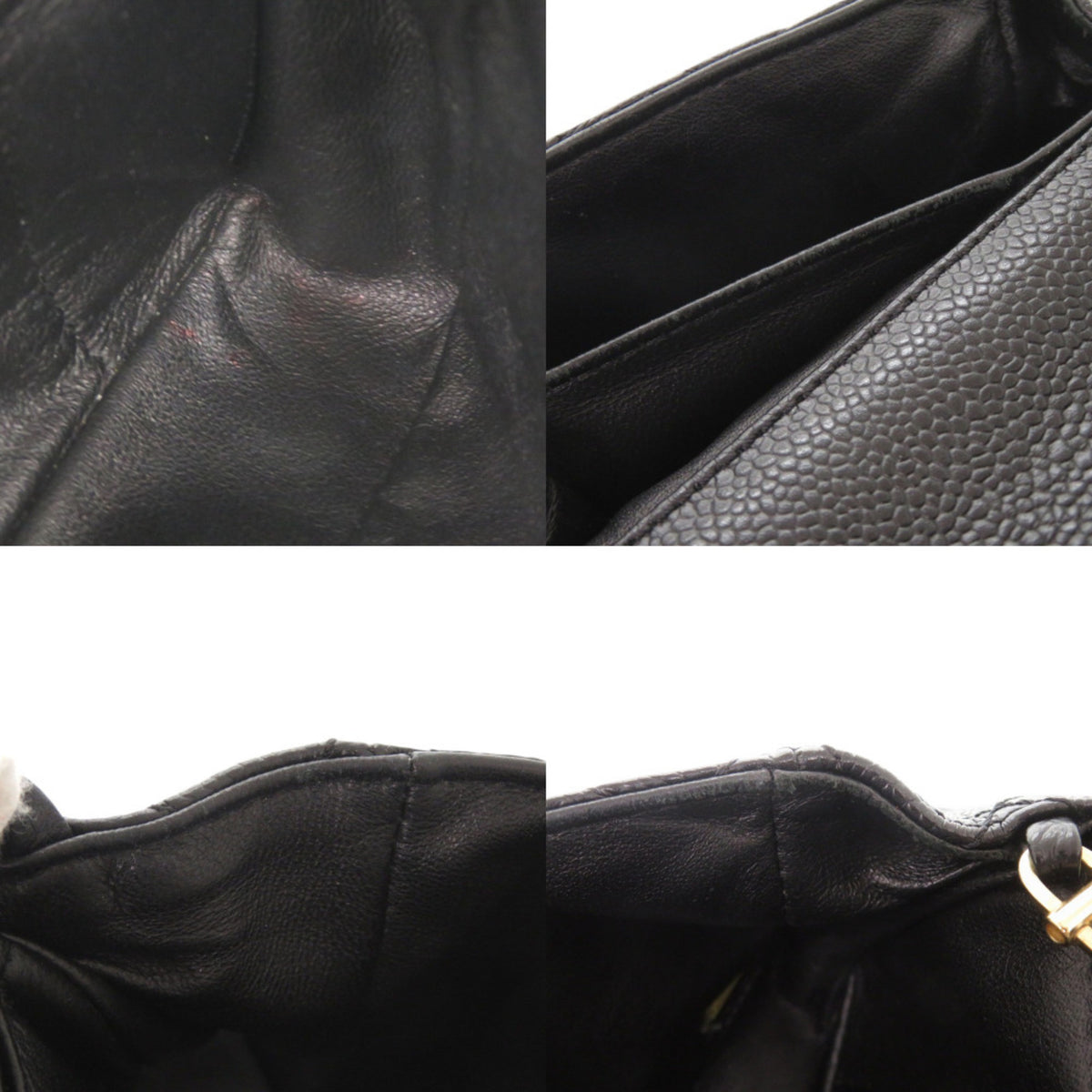 Chanel Black Grained Calfskin Shoulder Bag (Pre-Owned)