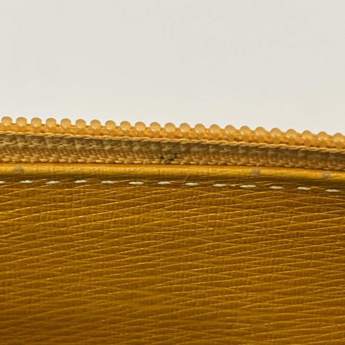 Burberry Yellow Handbag (Pre-Owned)