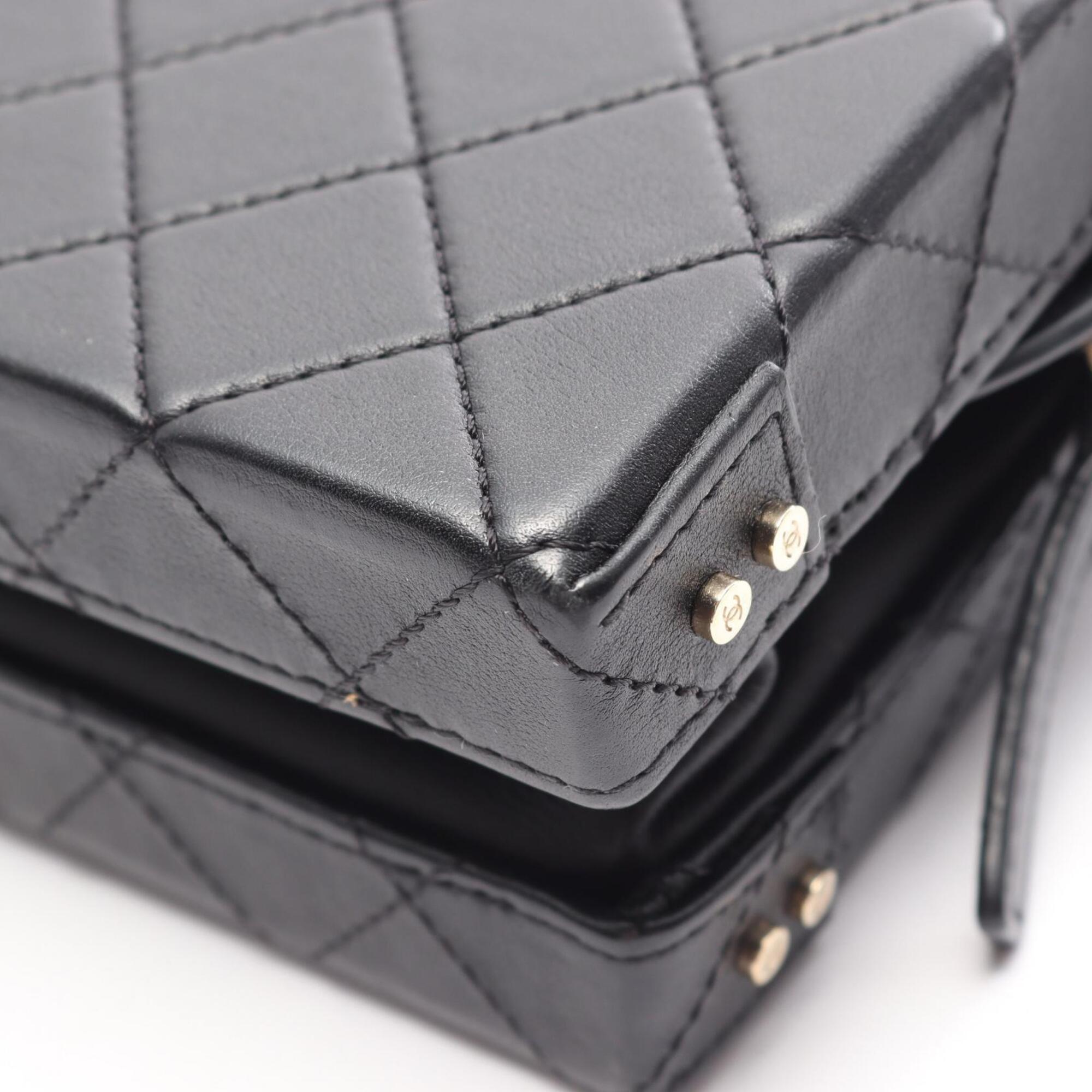 Chanel Black Leather Handbag Shoulder Bag (Pre-Owned)