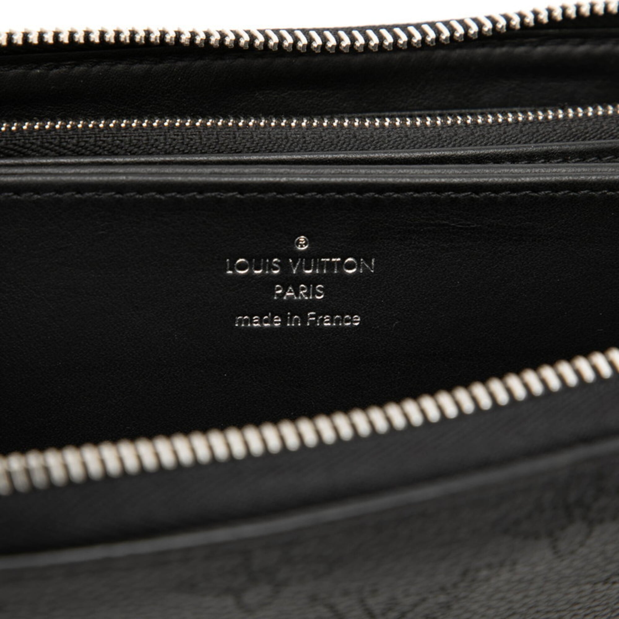 Louis Vuitton Monogram Black Leather Long Wallet (Bi-Fold) (Pre-Owned)
