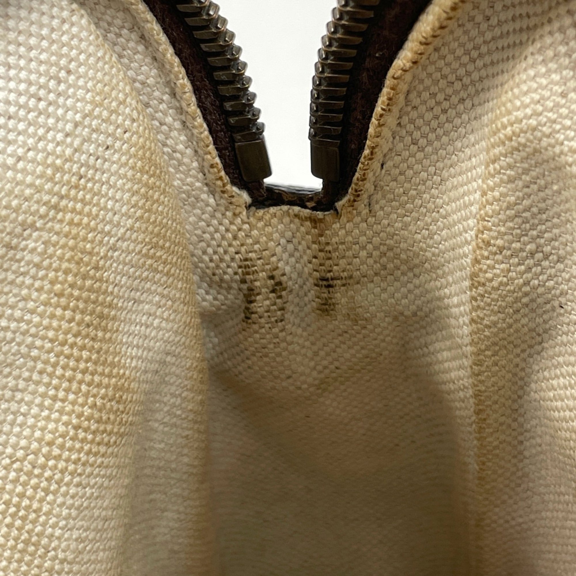 Gucci Brown Coated Canvas Shoulder Bag (Pre-Owned)