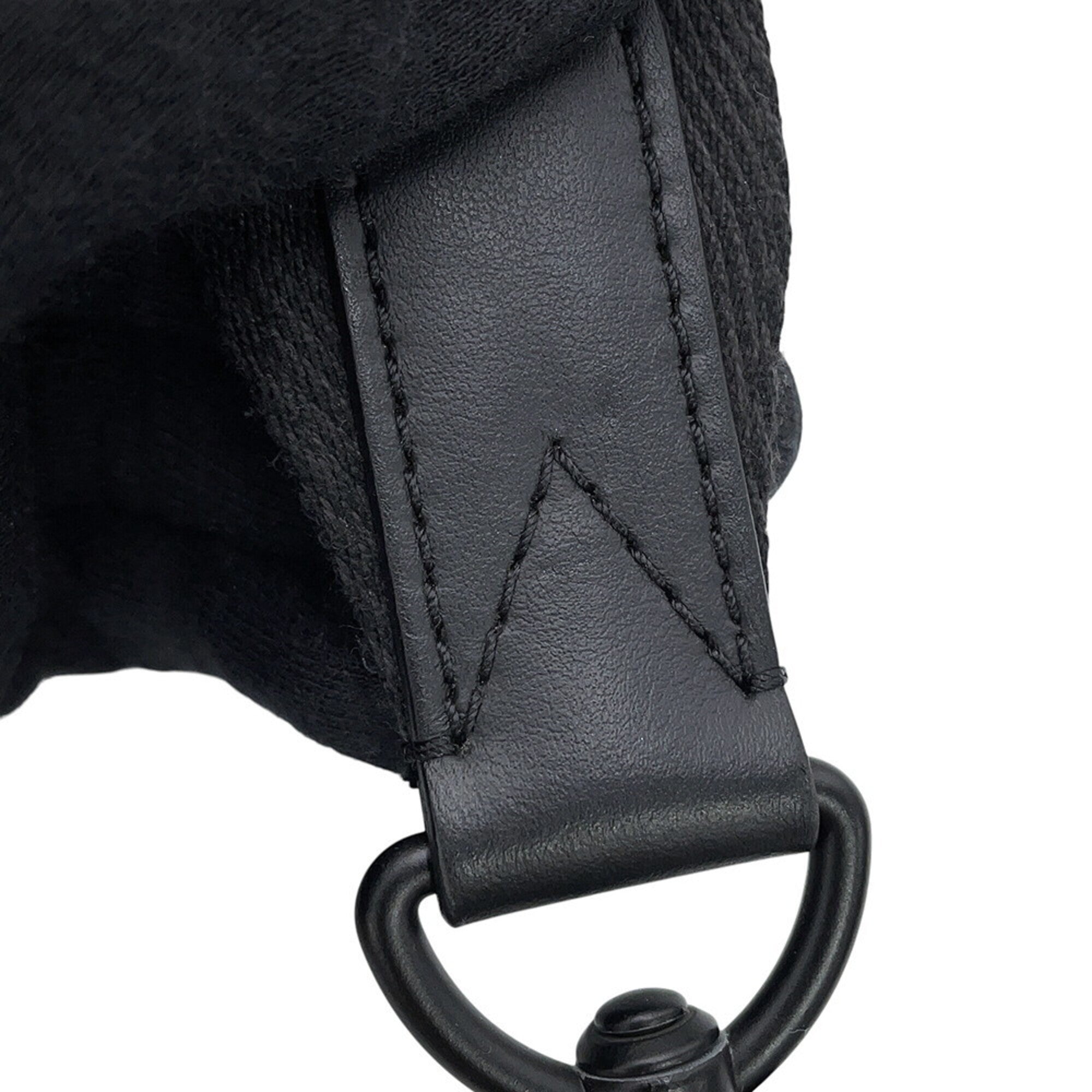 Louis Vuitton Monogram Noir Monogram Leather Handbag (Pre-Owned)