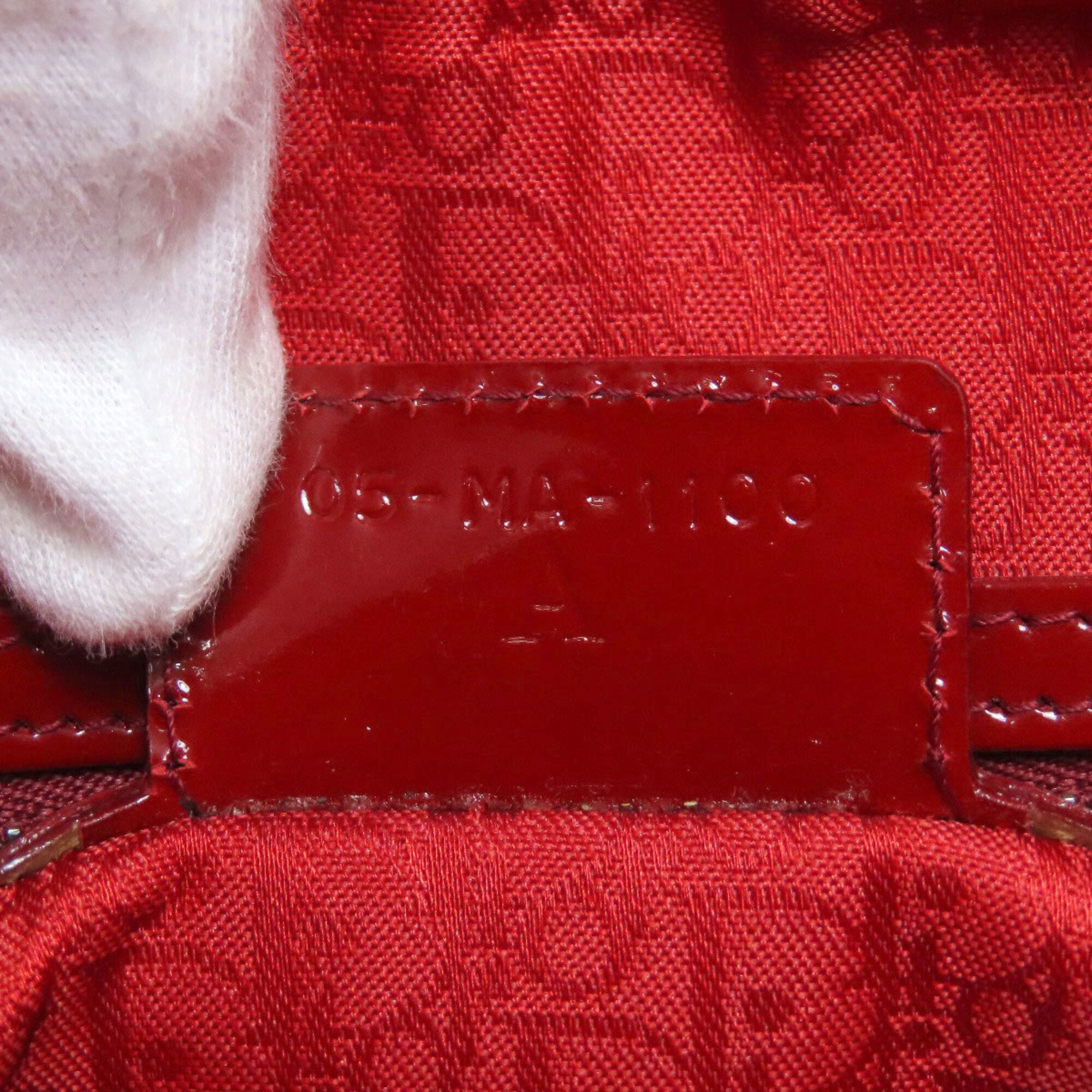 Christian Dior Lady Dior Red Color Leather Handbag (Pre-Owned)