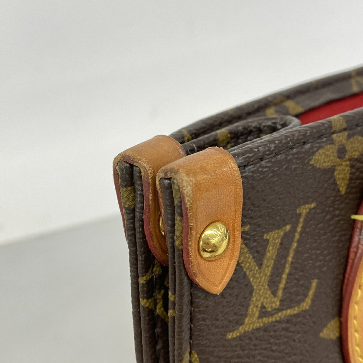Louis Vuitton Brown Handbag (Pre-Owned)