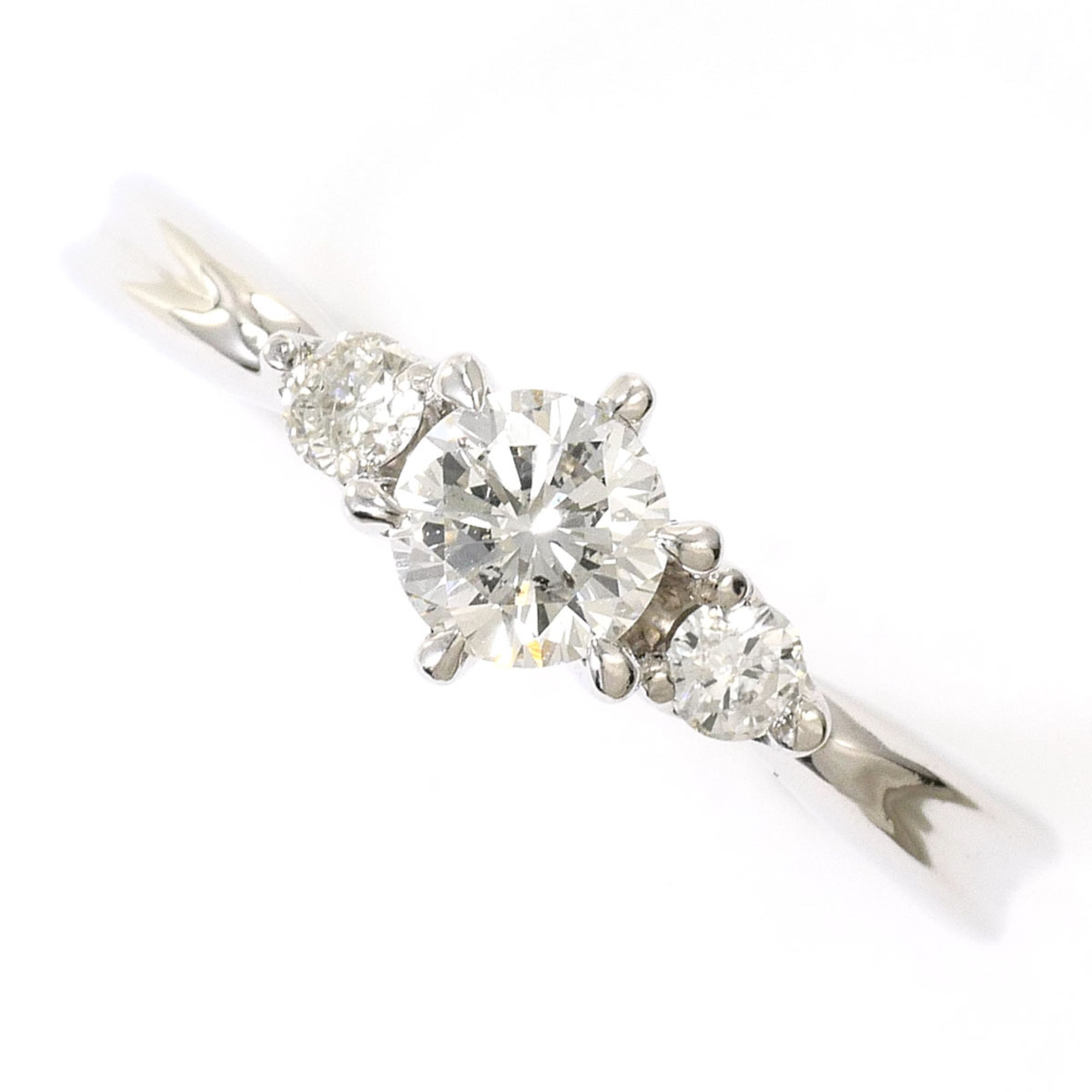 Unbranded White Gold White Gold (18K) Band Ring (Pre-Owned)