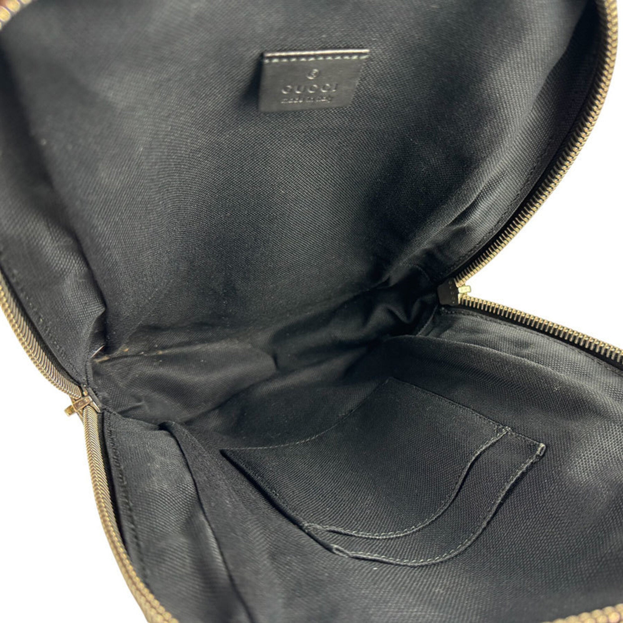 Gucci Black Gg Supreme Sling Bag (Pre-Owned)