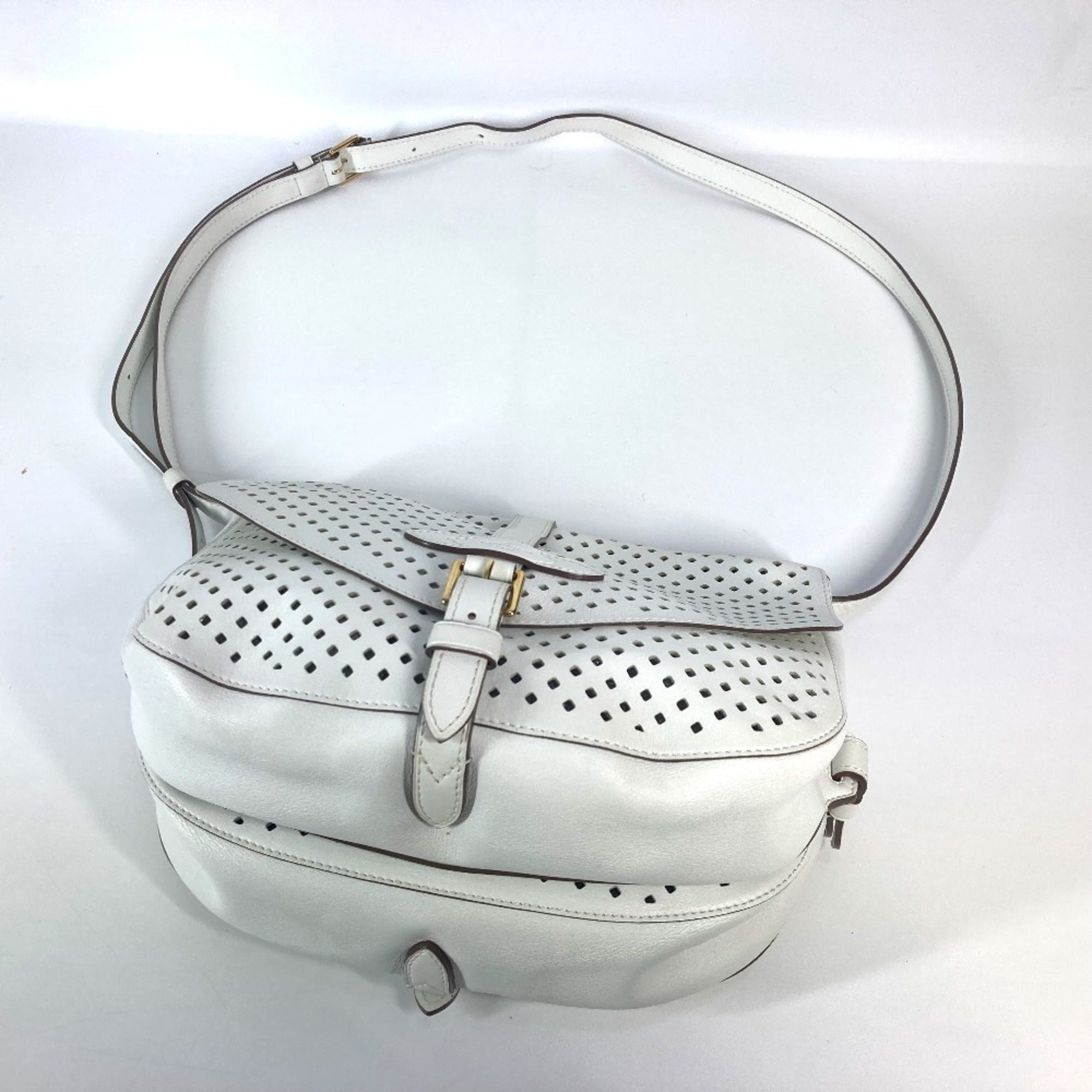 Louis Vuitton White Leather Messenger Bag Shoulder Bag (Pre-Owned)