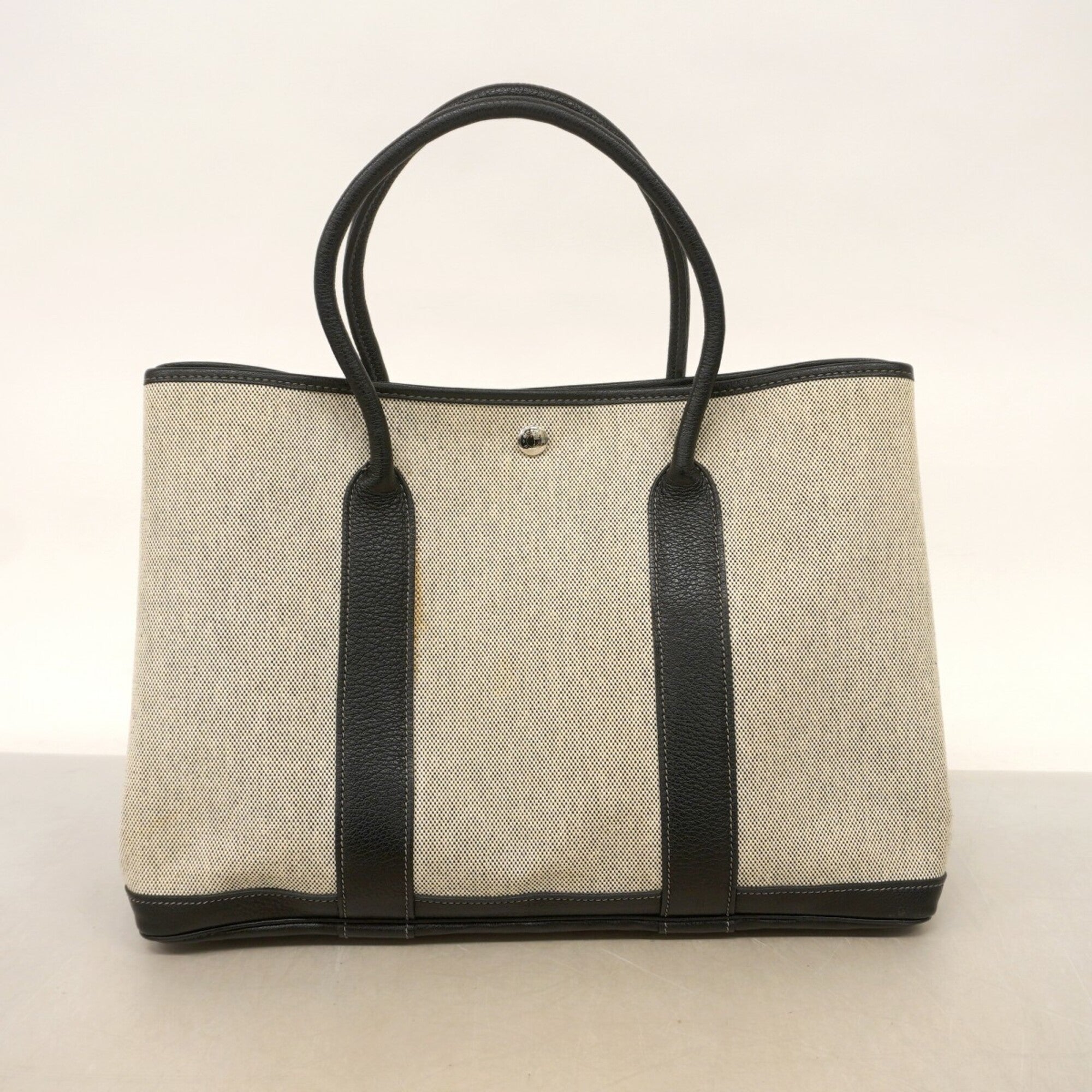 Hermes Black Toile H Tote Bag (Pre-Owned)