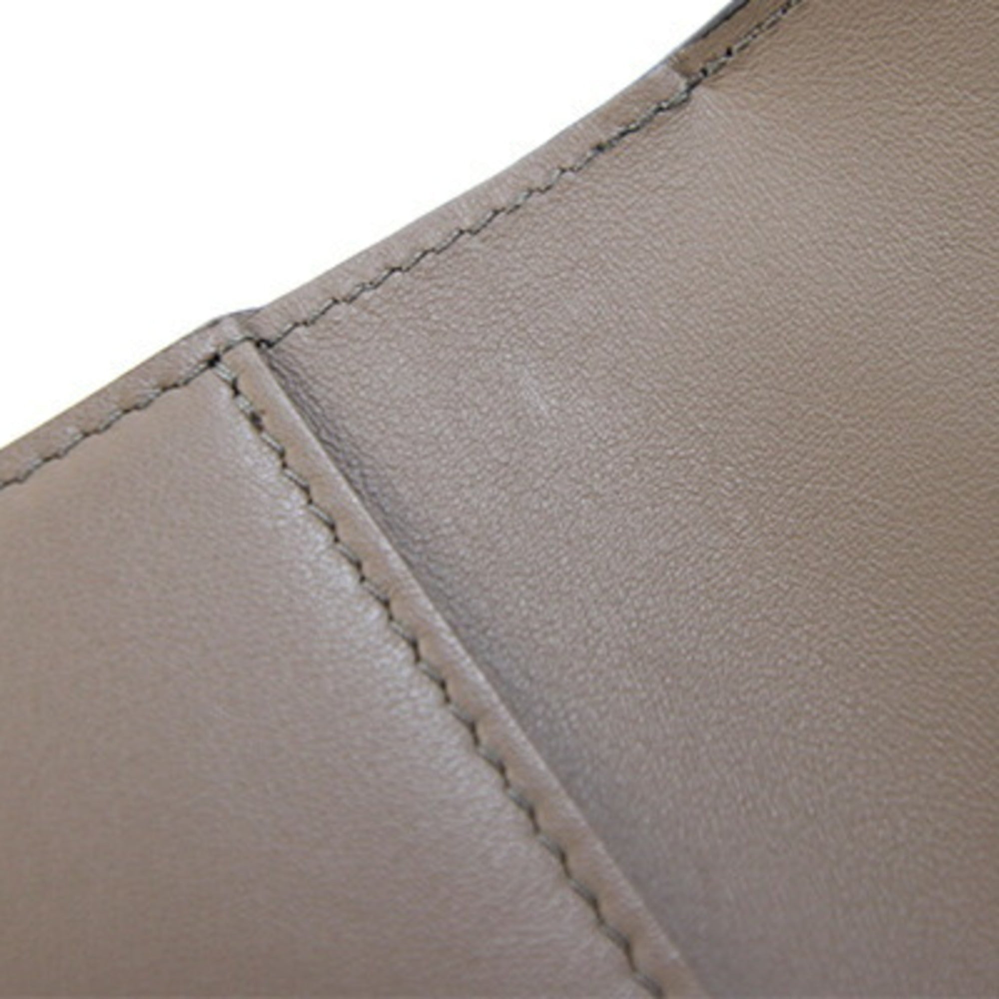Louis Vuitton Magnolia Leather Wallet (Tri-Fold) (Pre-Owned)