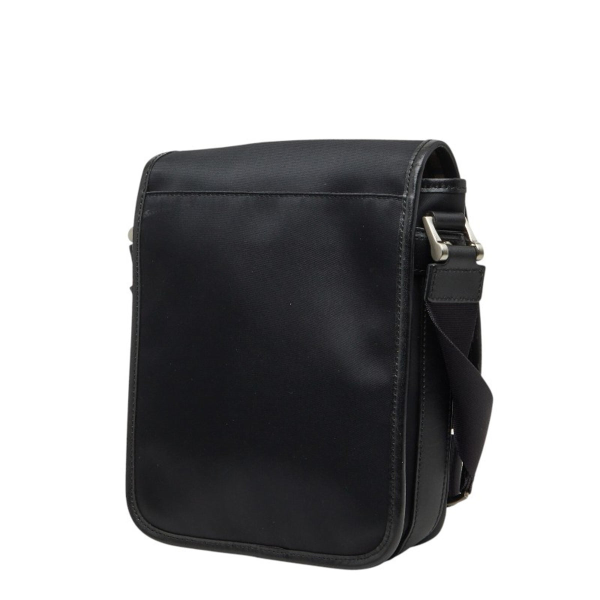 Burberry Black Nylon Leather Shoulder Bag (Pre-Owned)