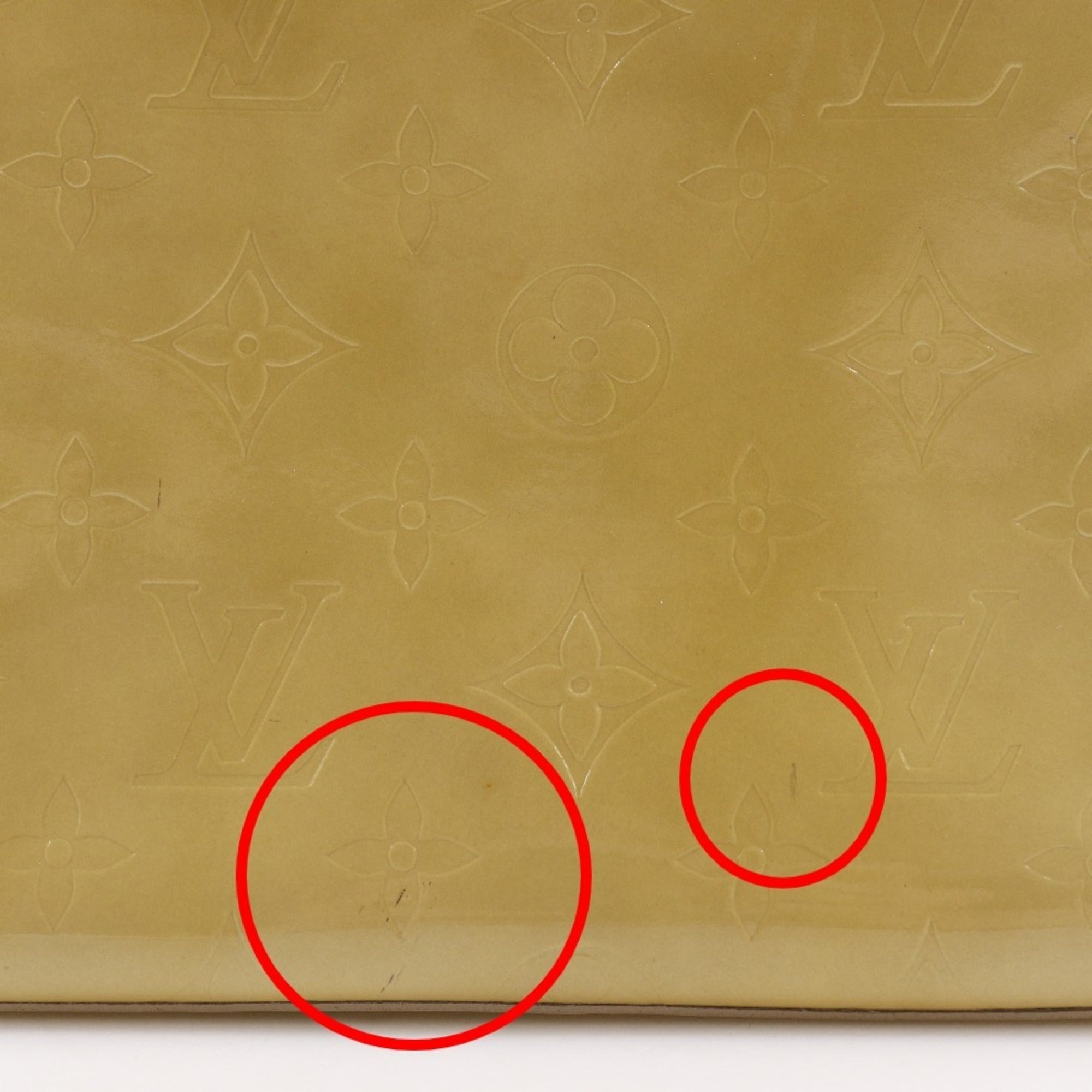 Louis Vuitton Beige Monogram Vernis Handbag (Pre-Owned)