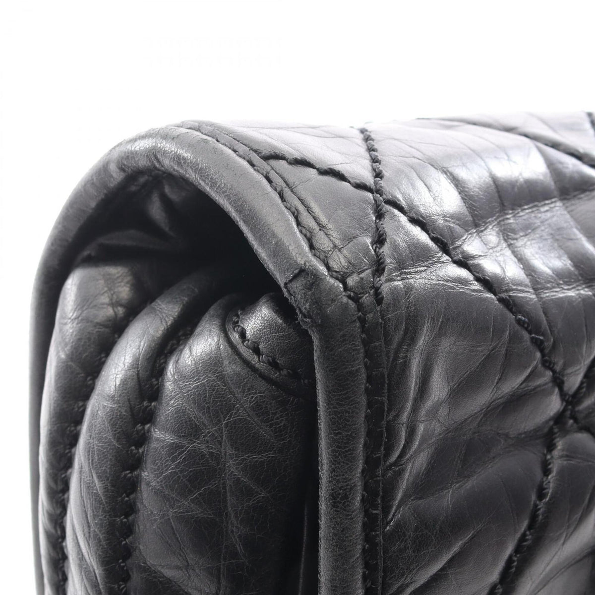 Chanel Black Leather Handbag Shoulder Bag (Pre-Owned)