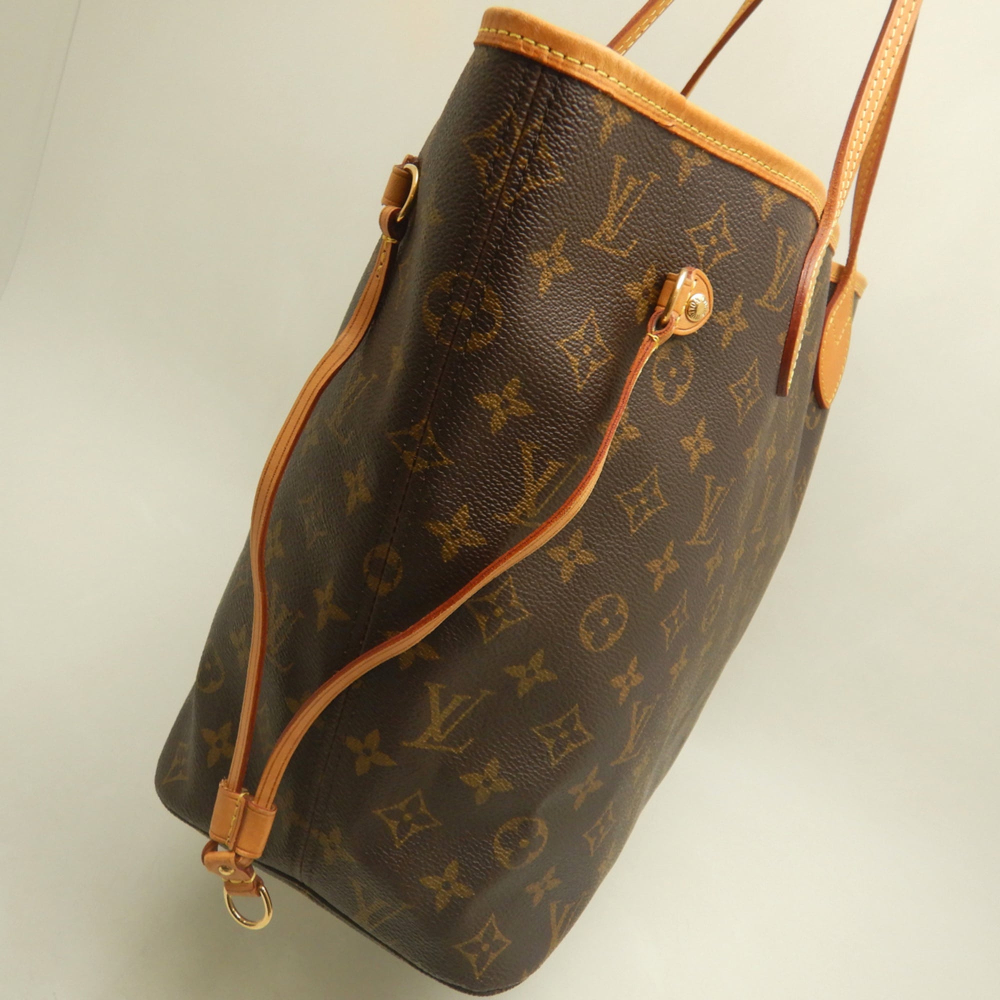 Louis Vuitton Brown Monogram Canvas Tote Bag (Pre-Owned)
