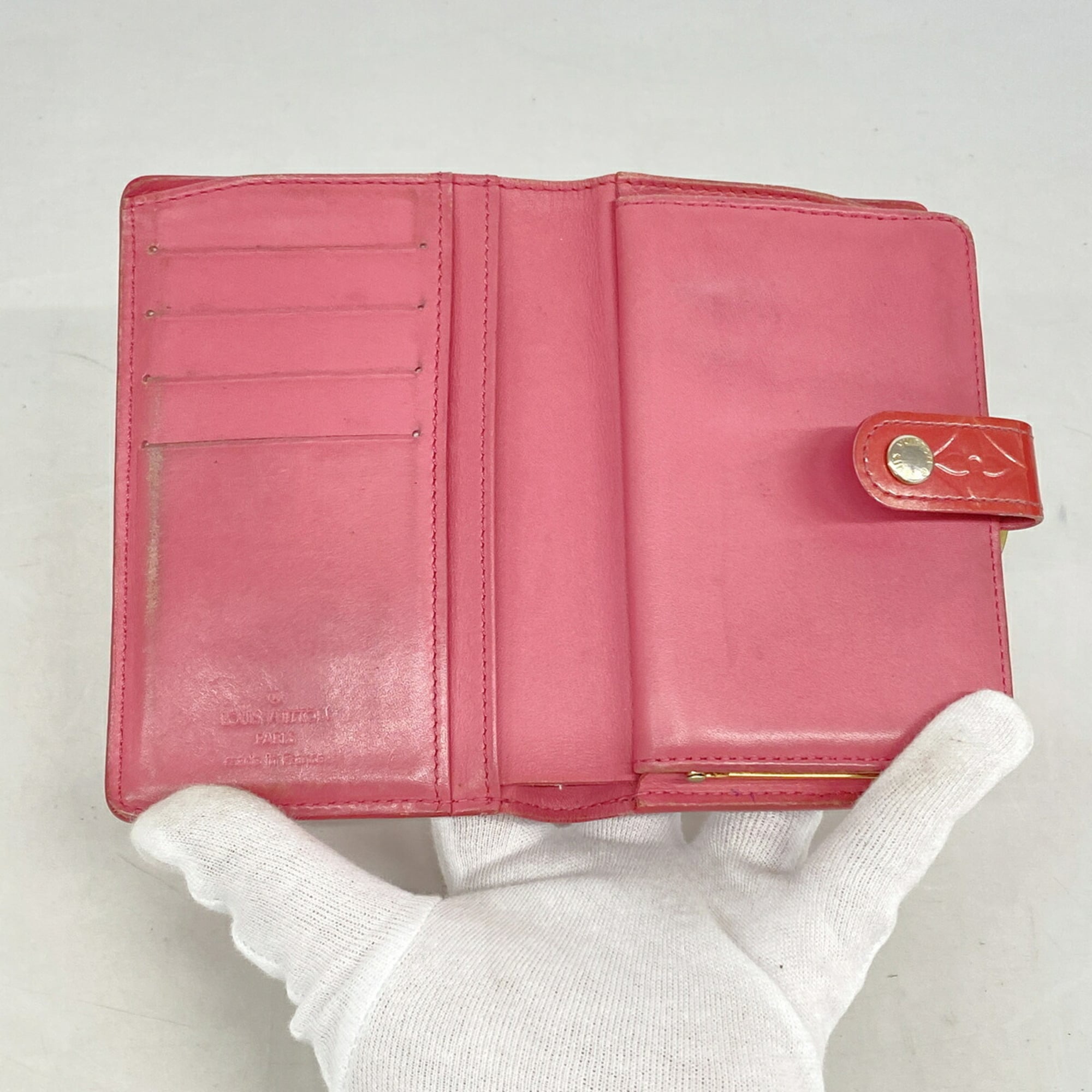 Louis Vuitton Framboise Wallet (Bi-Fold) (Pre-Owned)