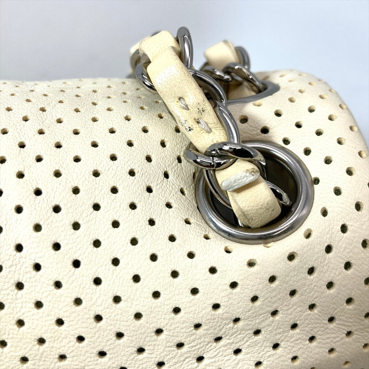 Chanel Green White Shoulder Bag (Pre-Owned)