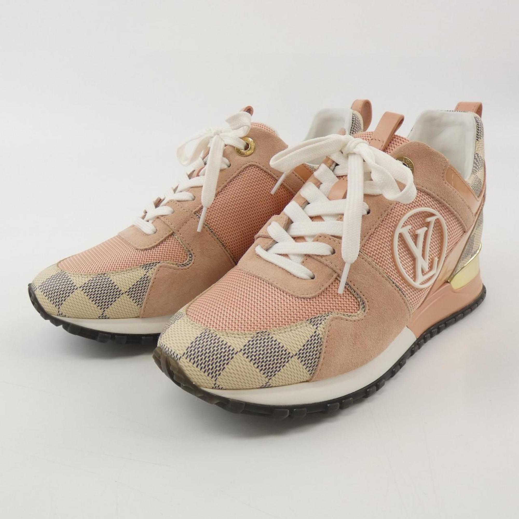 Louis Vuitton Pink Sneakers (Pre-Owned)