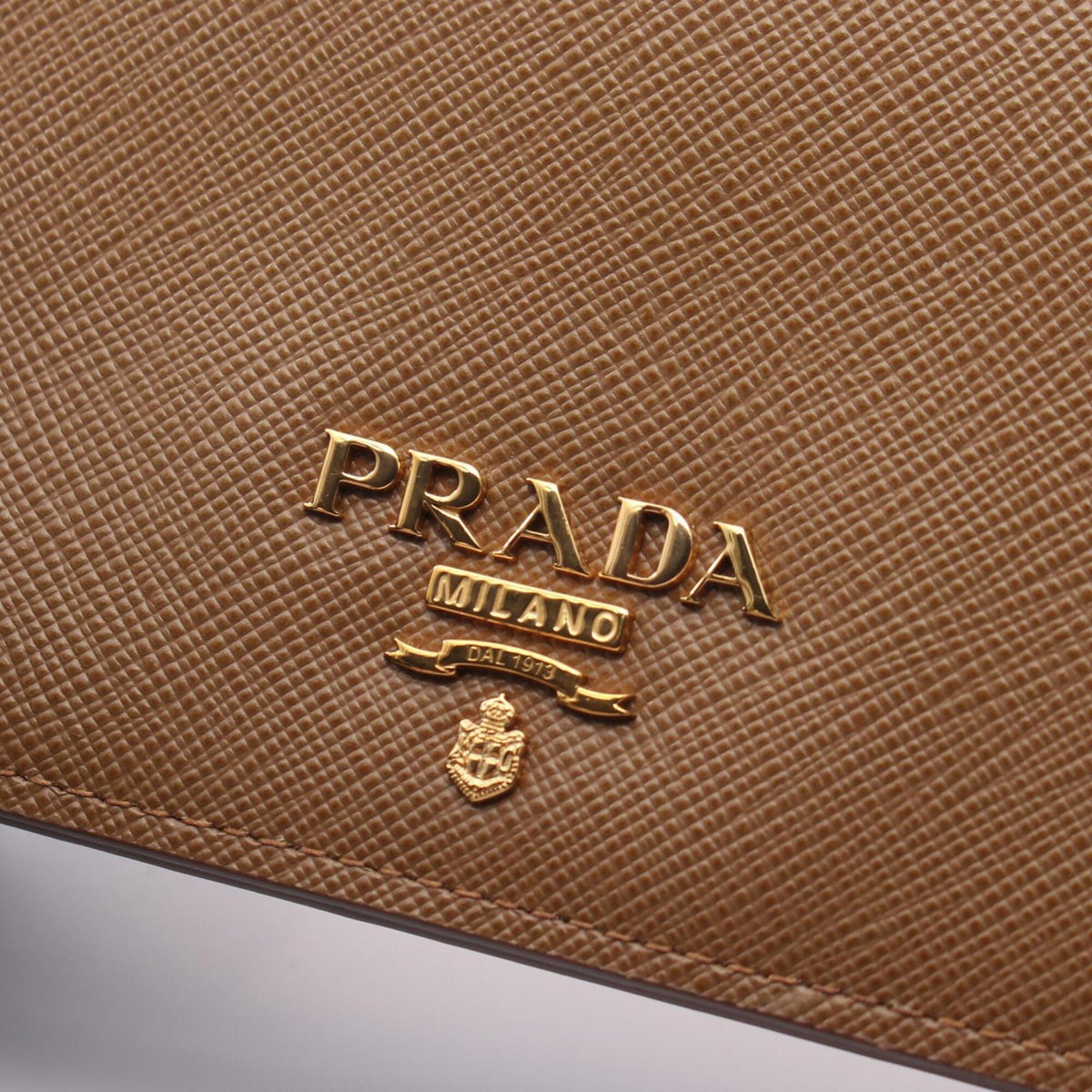 Prada Brown Leather Handbag Shoulder Bag (Pre-Owned)