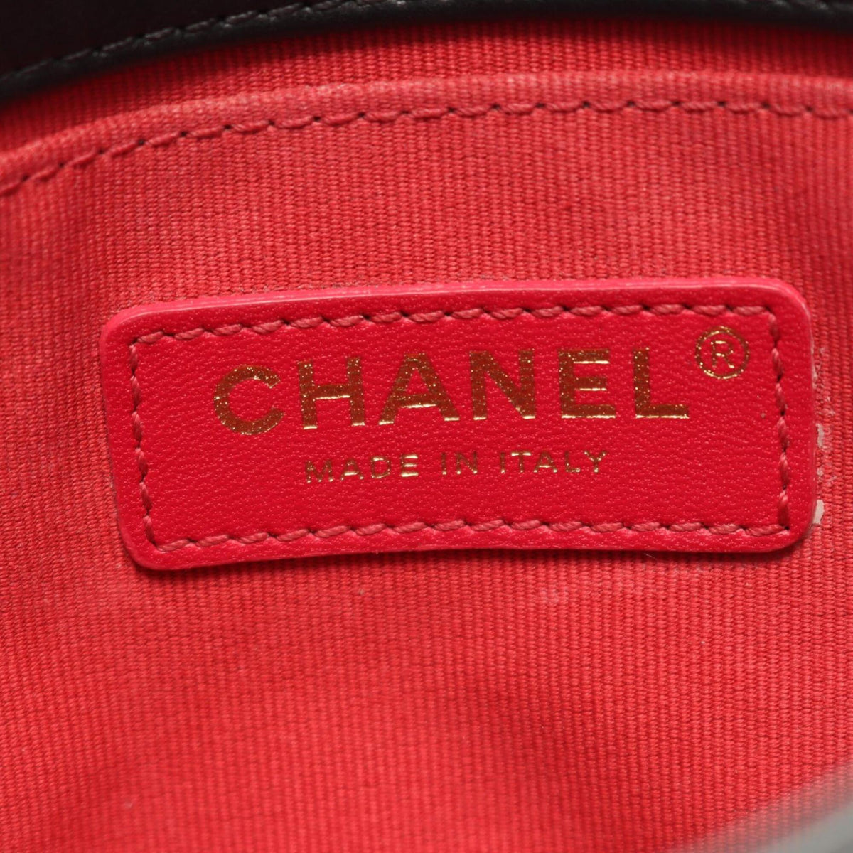 Chanel Matelasse Black Leather Handbag Shoulder Bag (Pre-Owned)