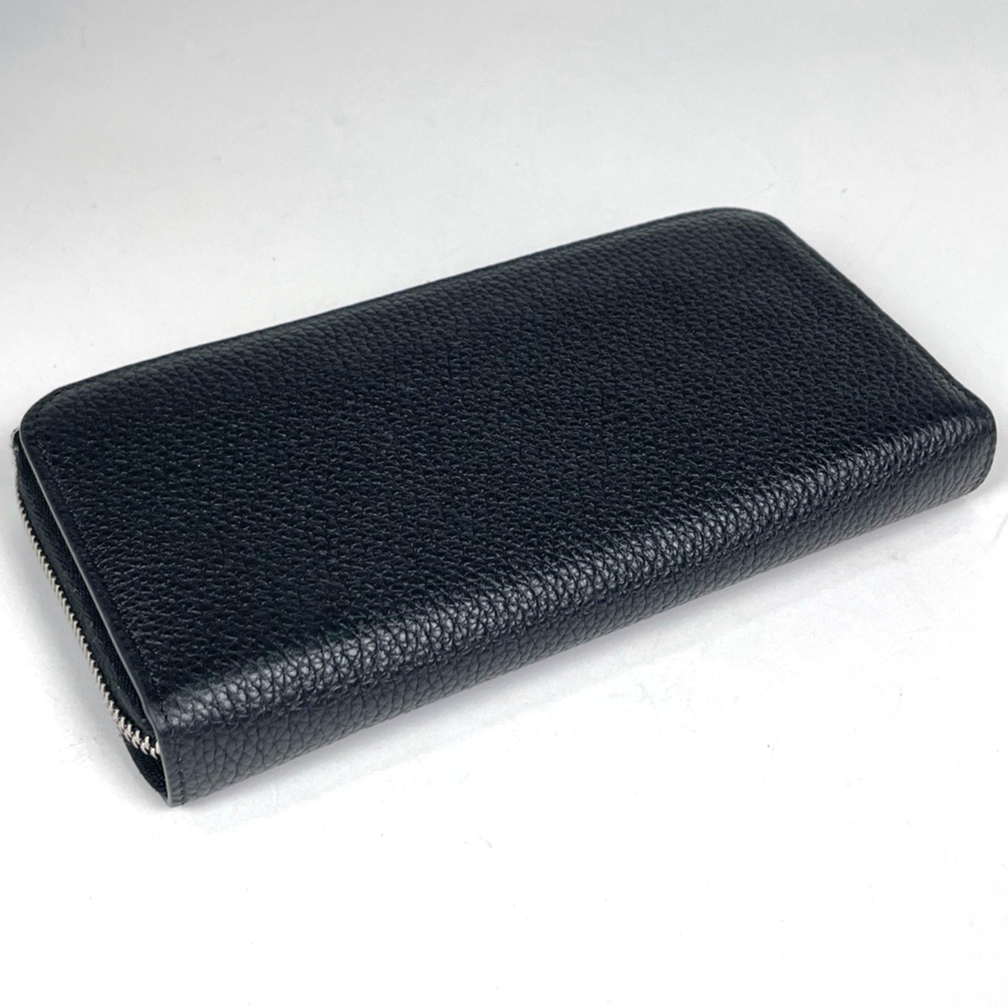 Prada Black Leather Long Wallet (Bi-Fold) (Pre-Owned)