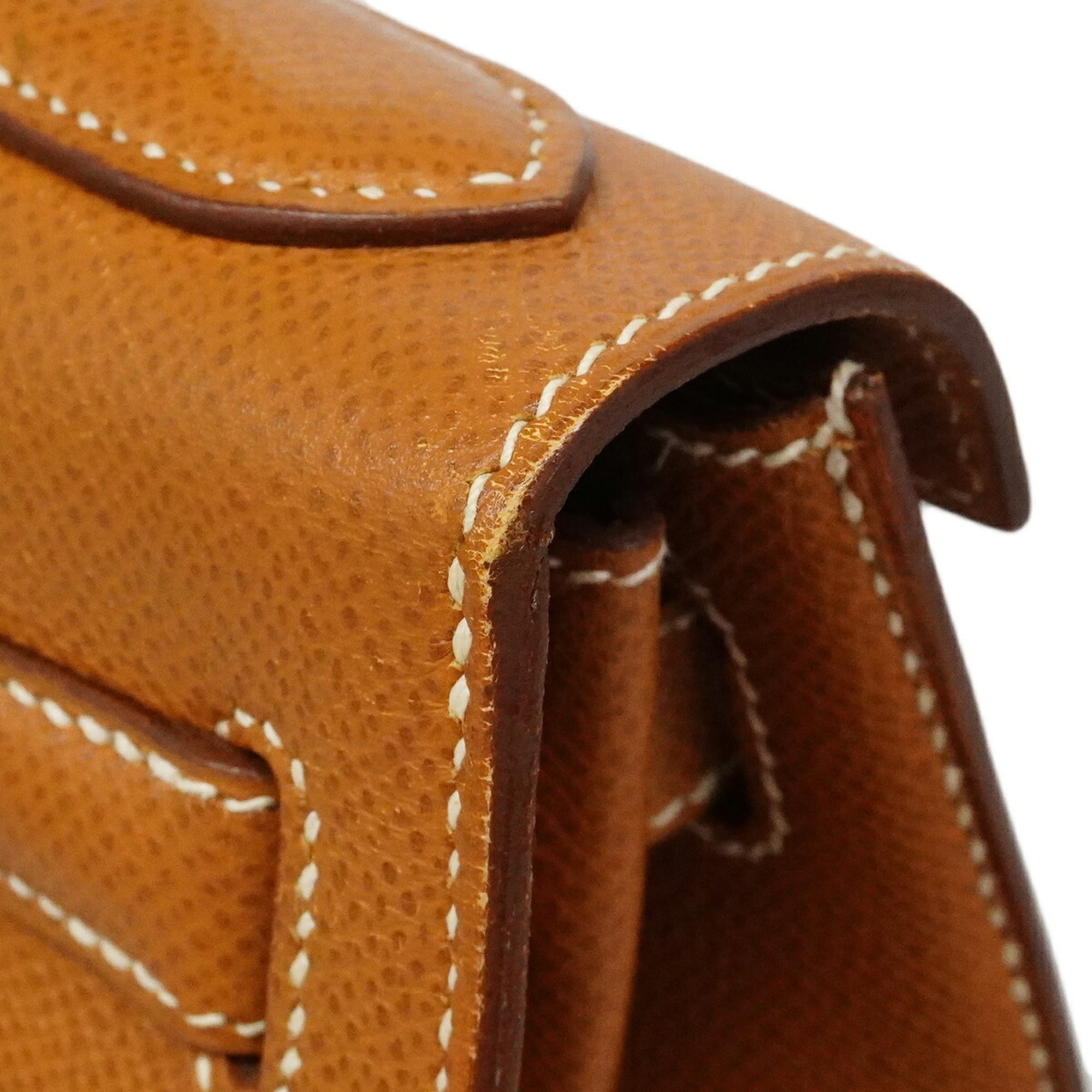 Hermes Gold Courchevel Leather Handbag (Pre-Owned)