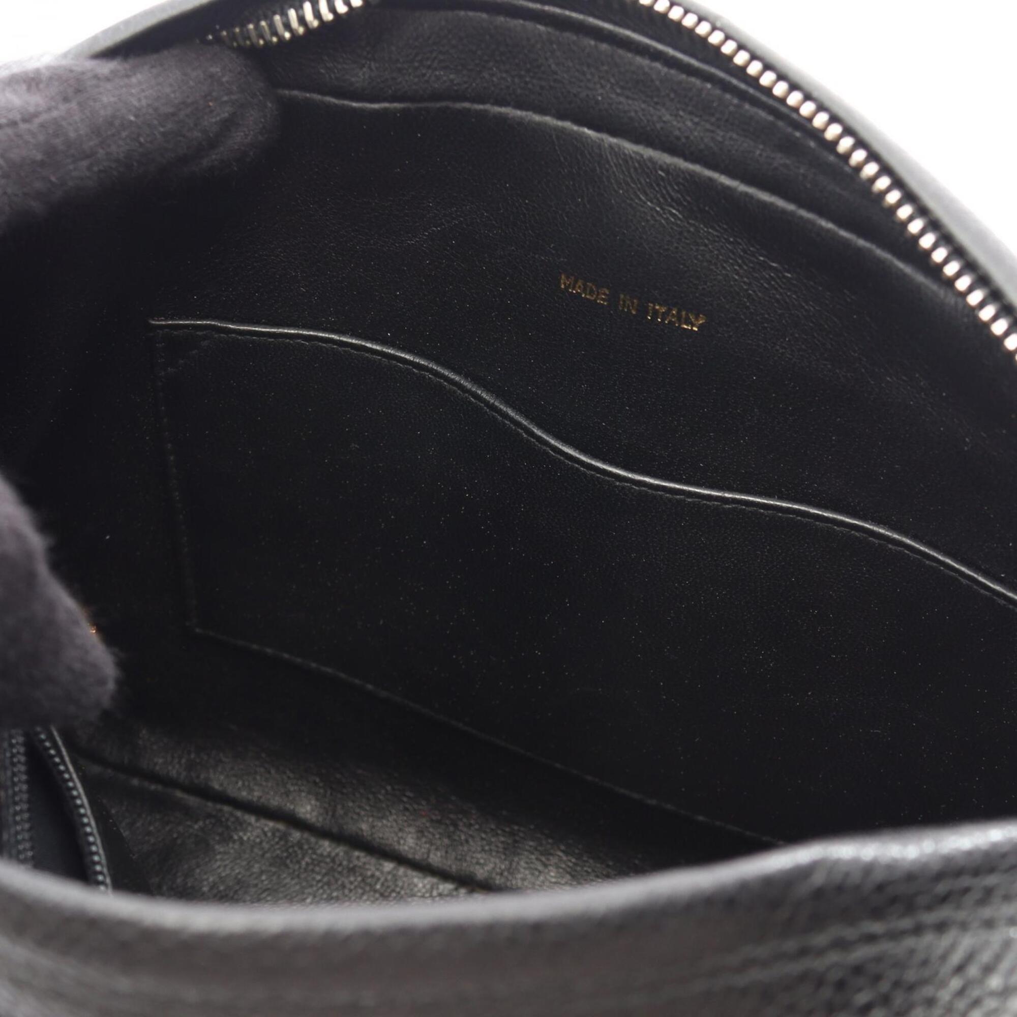 Chanel Black Leather Shoulder Bag (Pre-Owned)