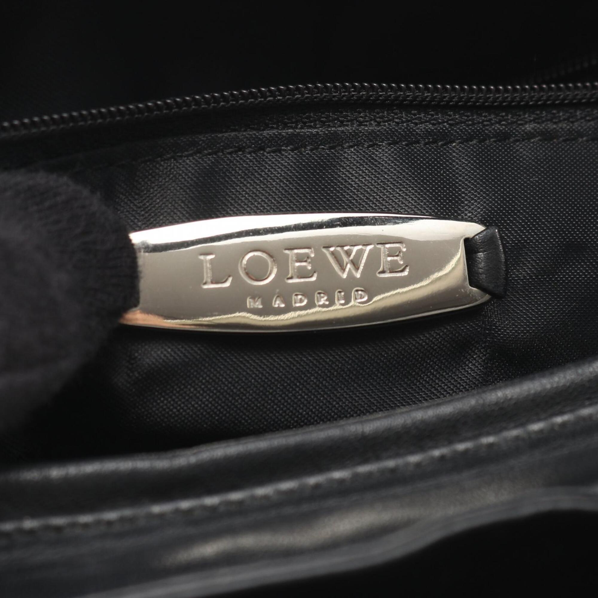 Loewe Black Leather Handbag (Pre-Owned)