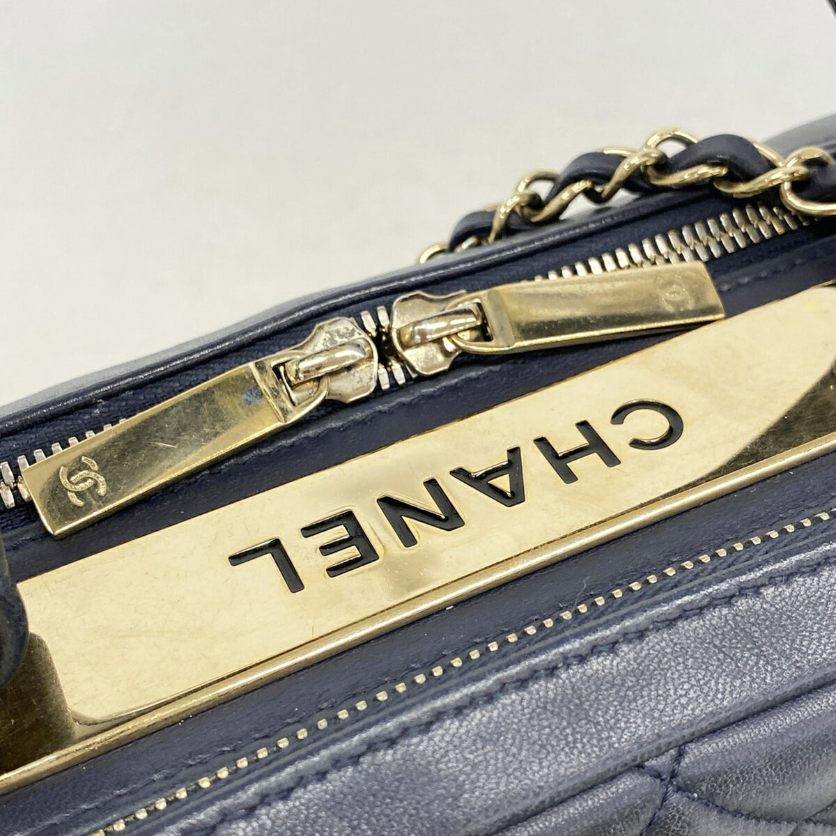 Chanel Navy Leather Handbag (Pre-Owned)