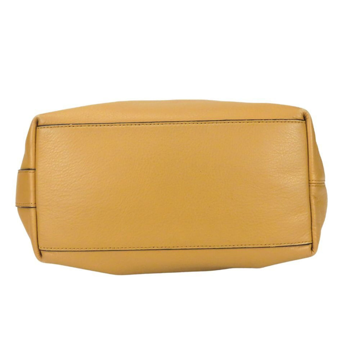Coach Beige Leather Shoulder Bag (Pre-Owned)