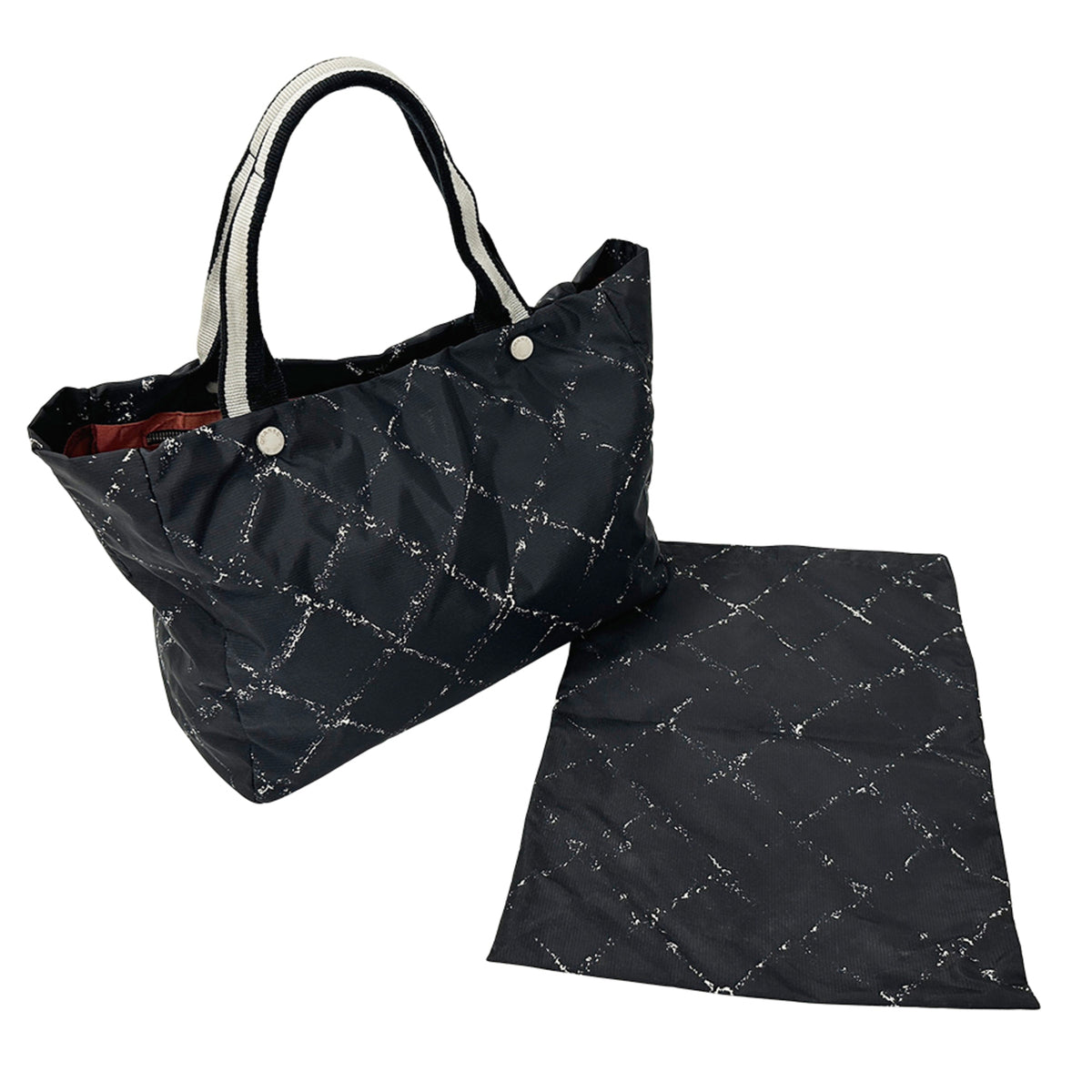 Chanel Black Nylon Tote Bag (Pre-Owned)