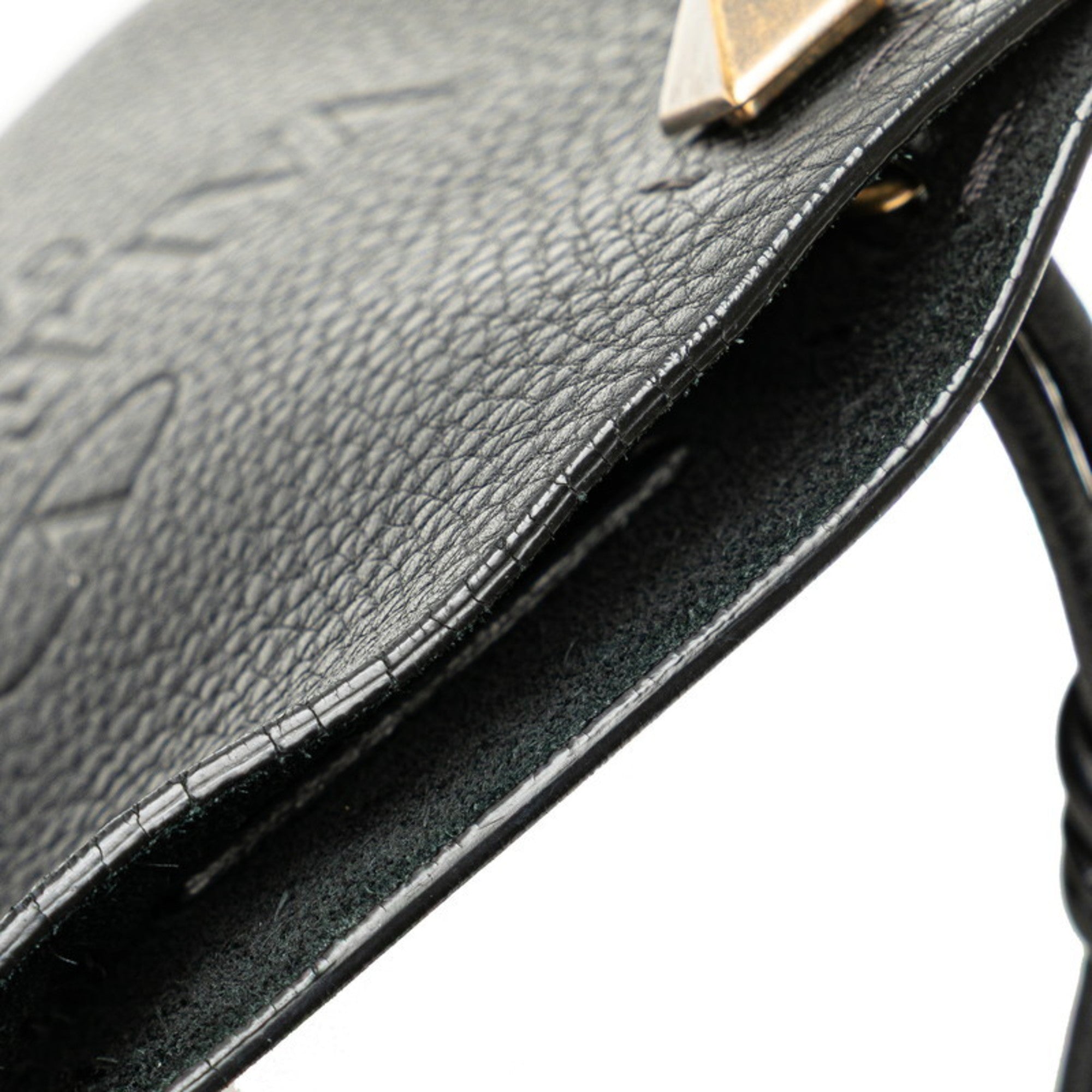 Valentino Garavani Black Leather Shoulder Bag (Pre-Owned)