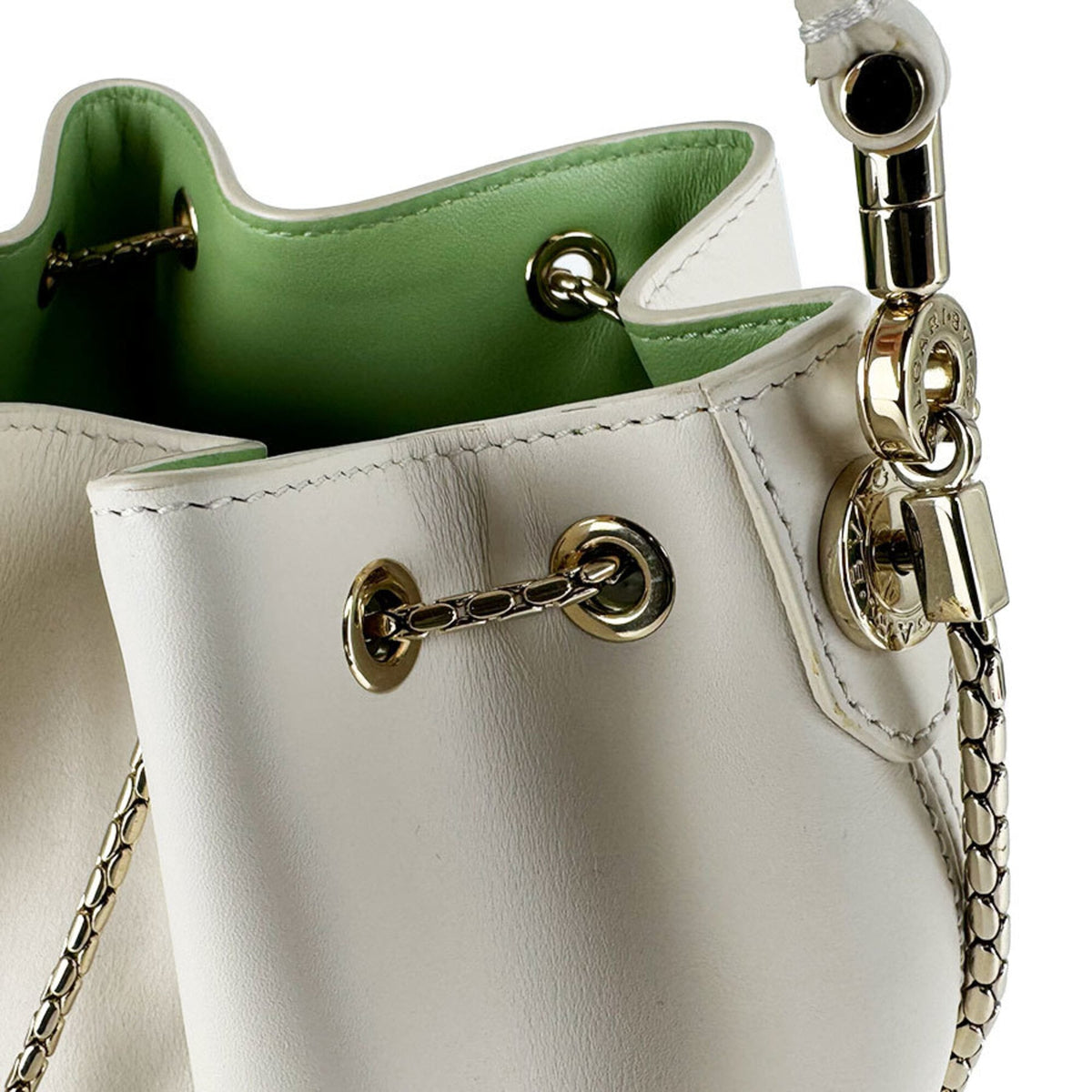 Bvlgari Ivory Leather Shoulder Bag (Pre-Owned)