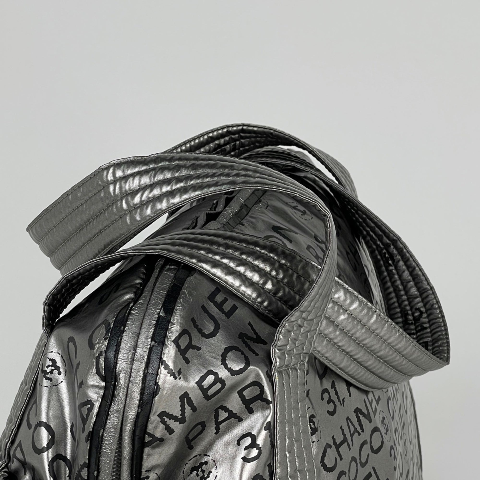 Chanel Silver Nylon Tote Bag (Pre-Owned)