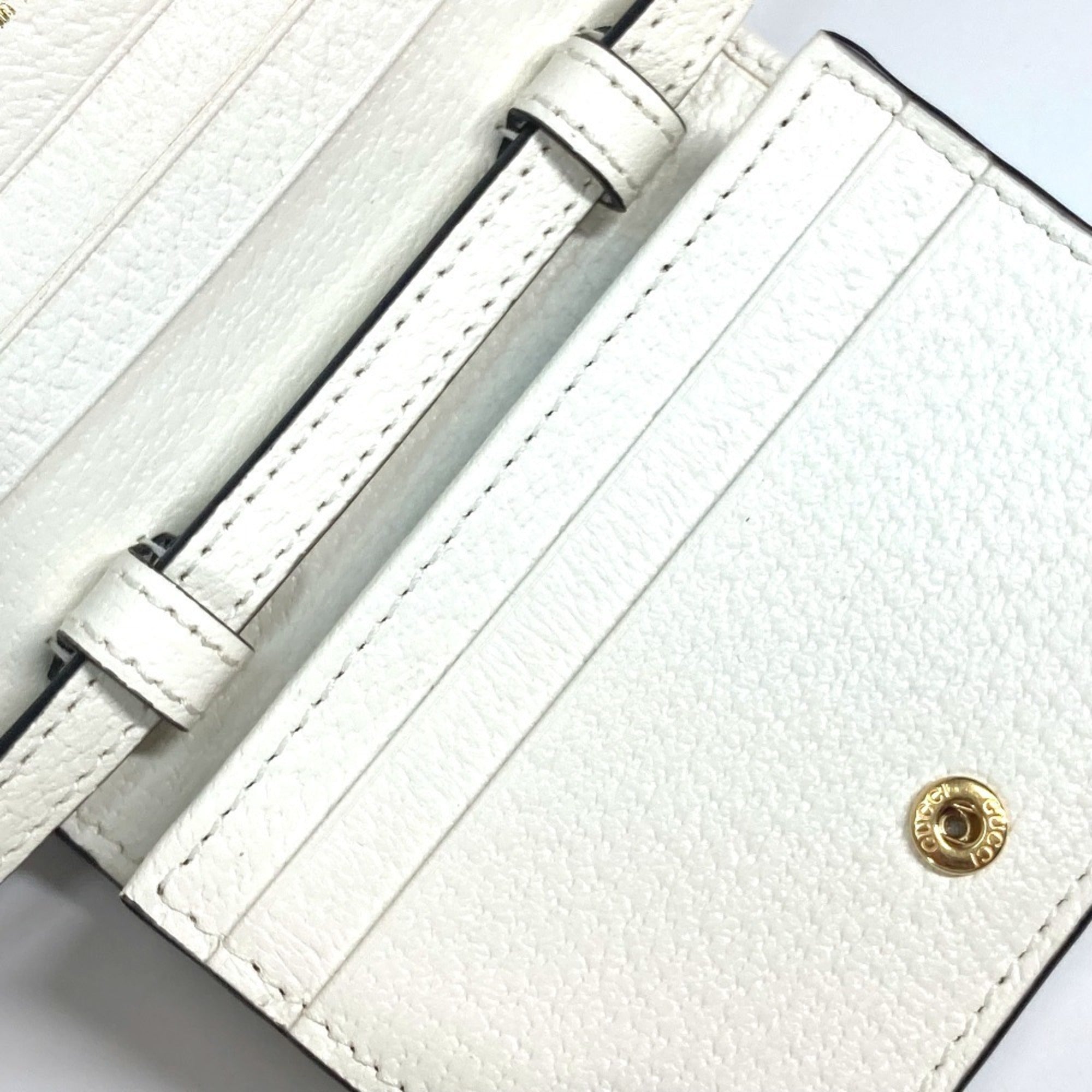 Gucci Black White Leather Wallet (Bi-Fold) (Pre-Owned)