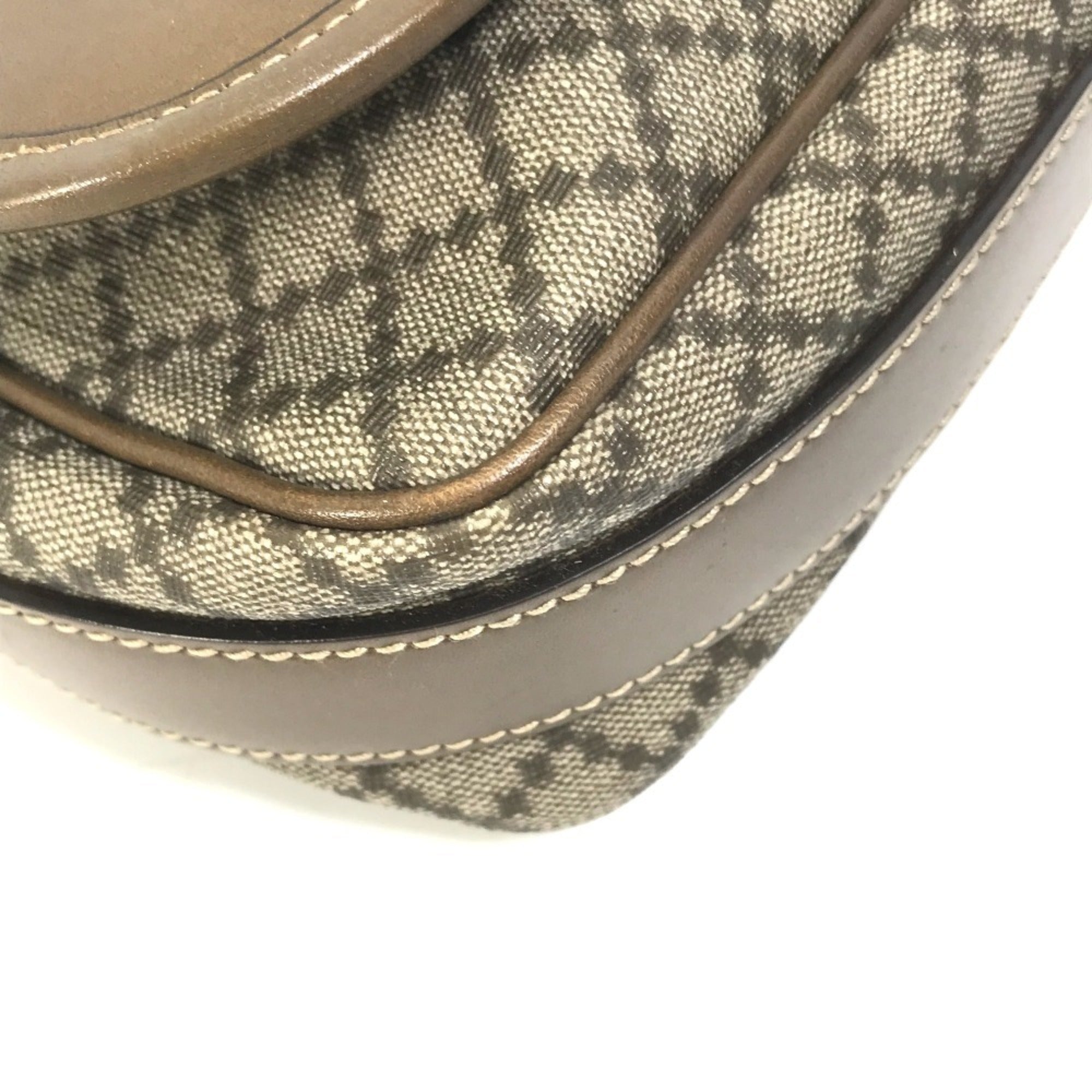 Gucci Diamante Beige Leather Shoulder Bag (Pre-Owned)