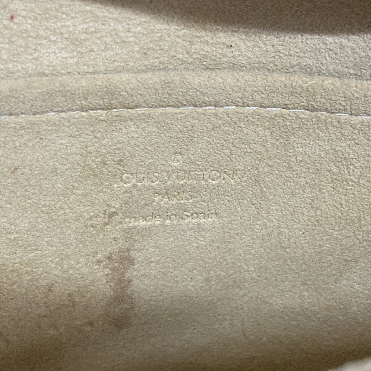 Louis Vuitton Brown Shoulder Bag (Pre-Owned)