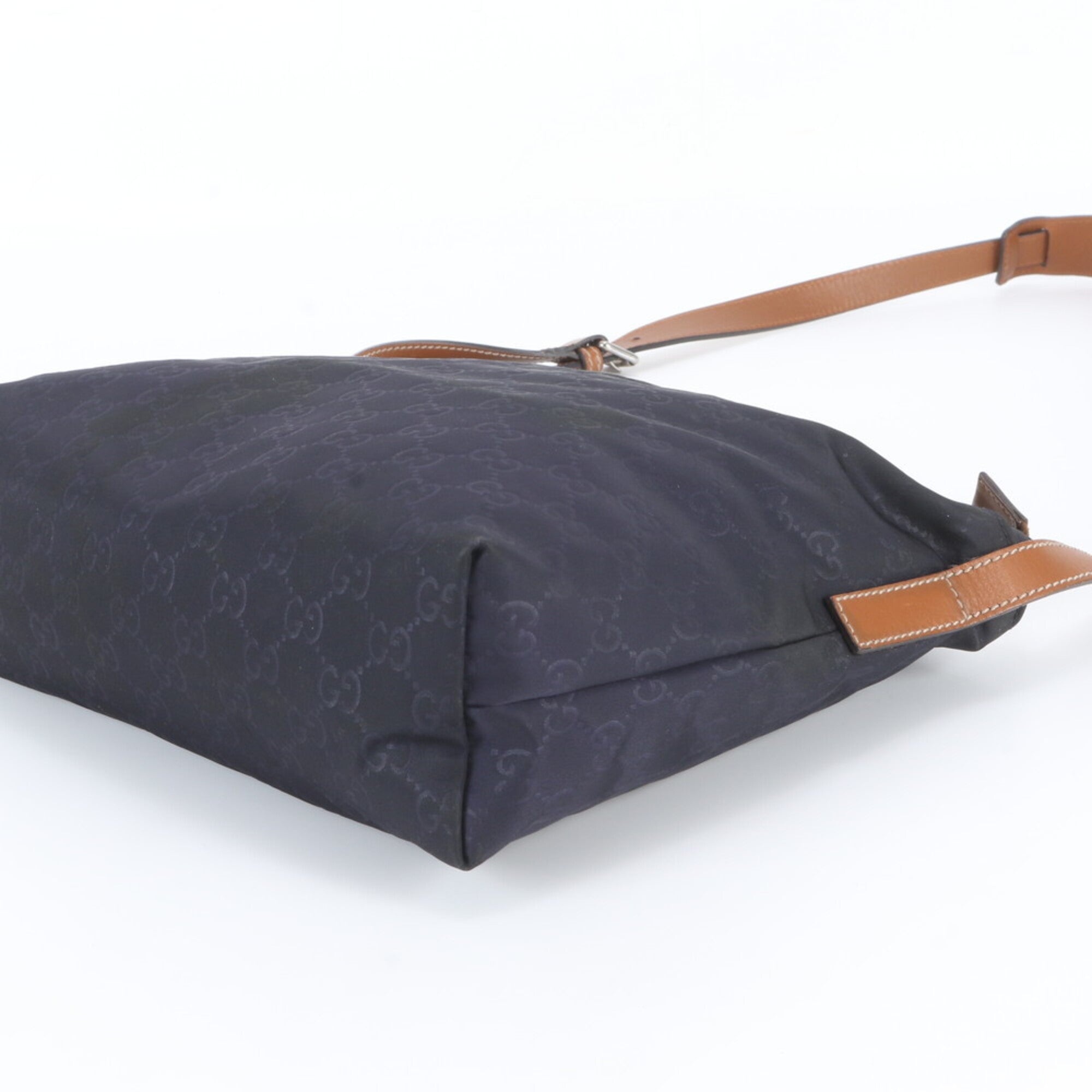 Gucci Brown Navy Leather Nylon Messenger Bag Shoulder Bag (Pre-Owned)