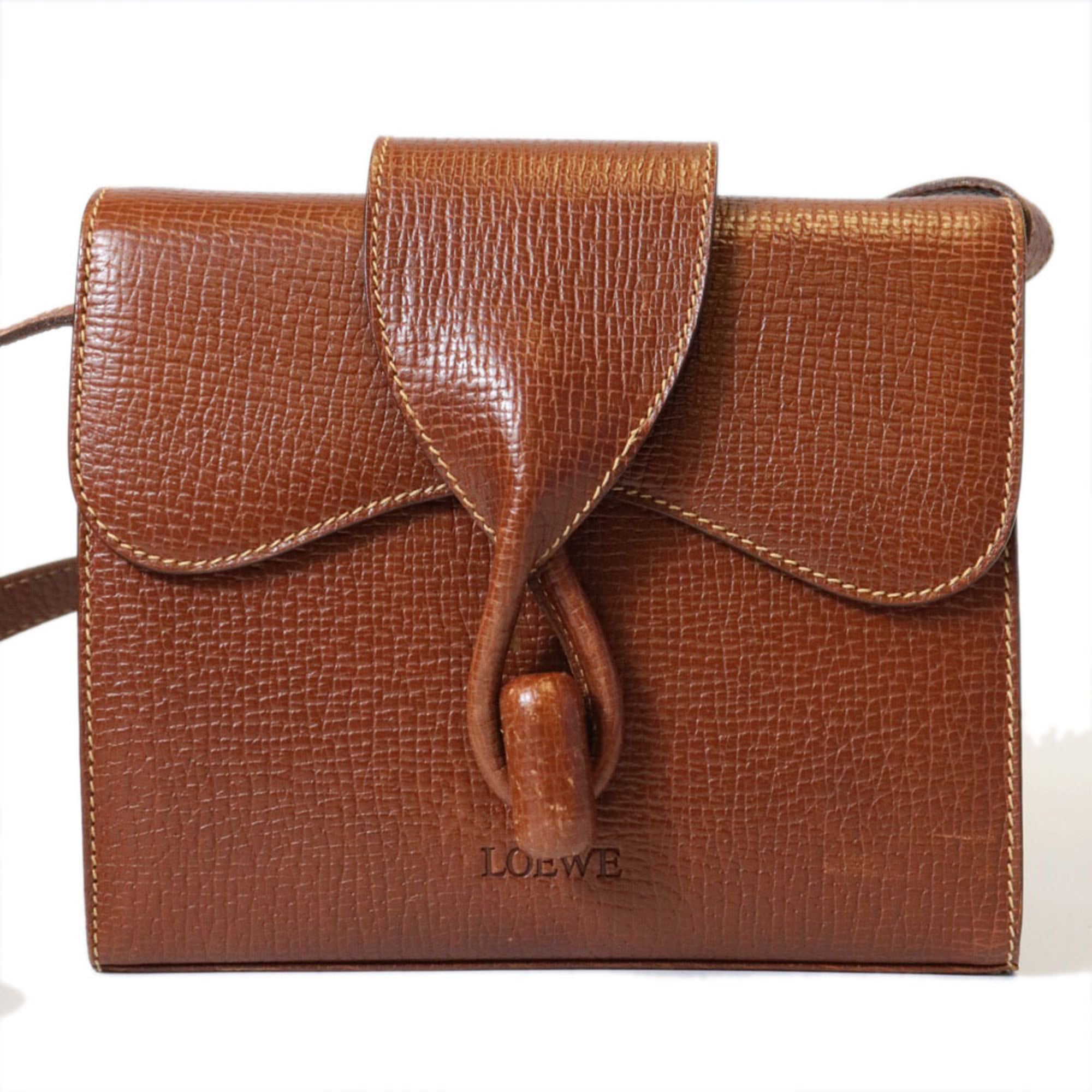 Loewe Brown Leather Shoulder Bag (Pre-Owned)