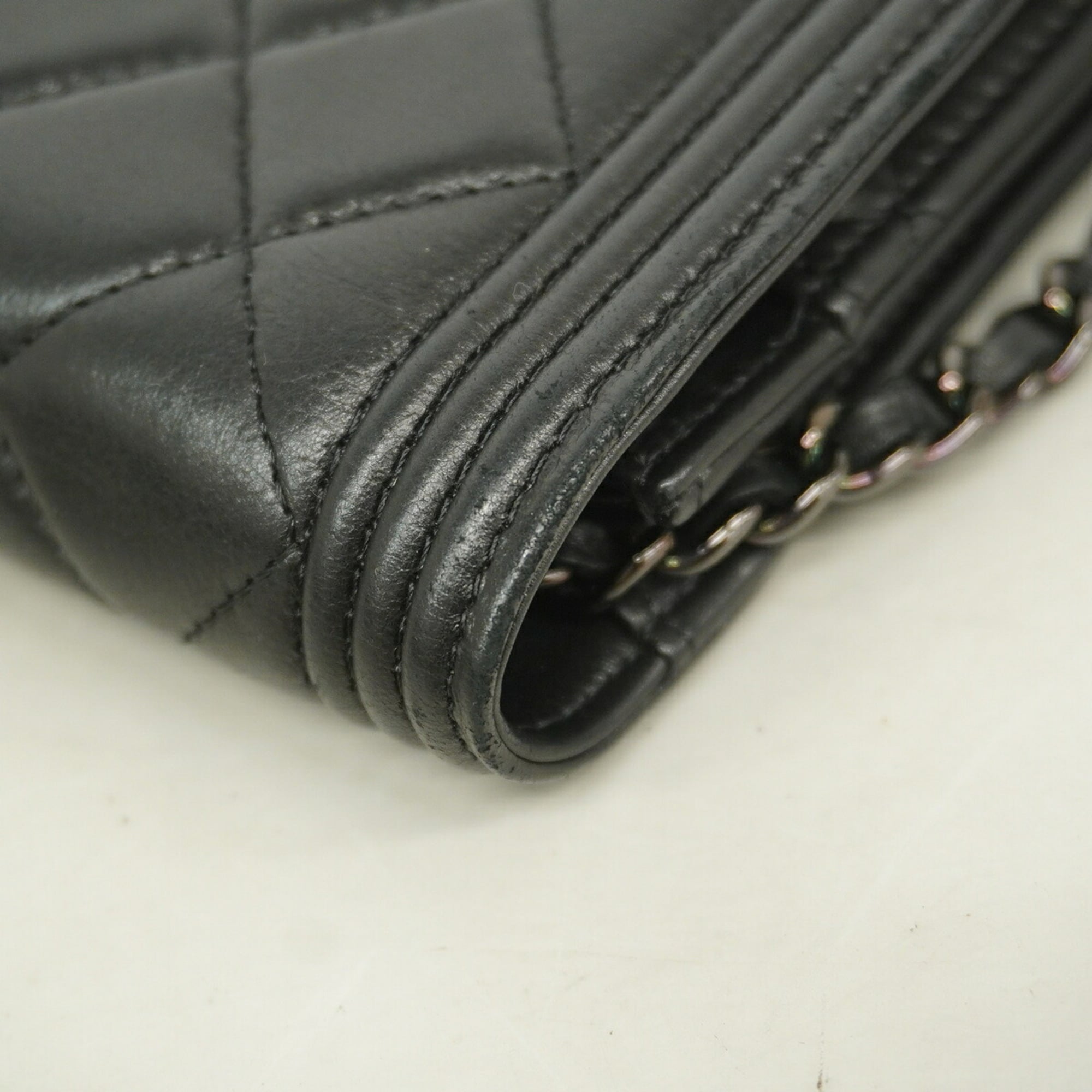 Chanel Black Leather Chain/Shoulder Wallet (Pre-Owned)