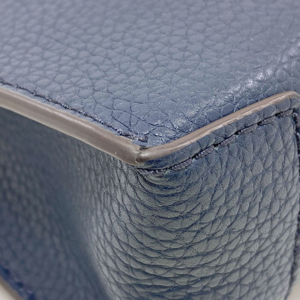 Michael Kors Blue Navy Leather Handbag (Pre-Owned)