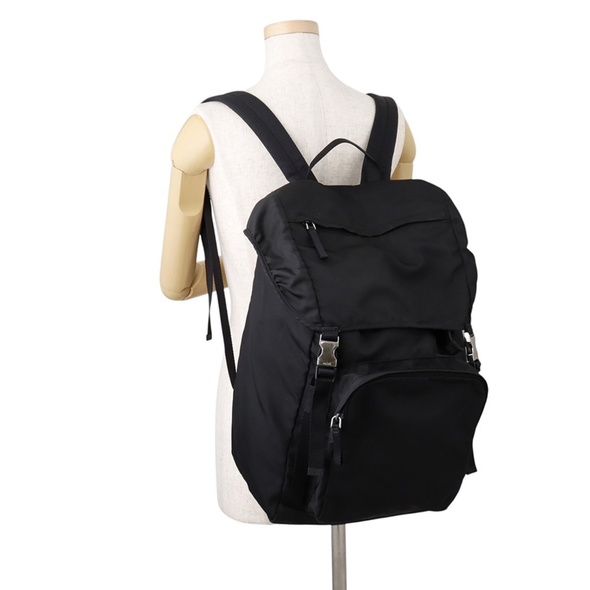 Prada Black Nylon Handbag (Pre-Owned)