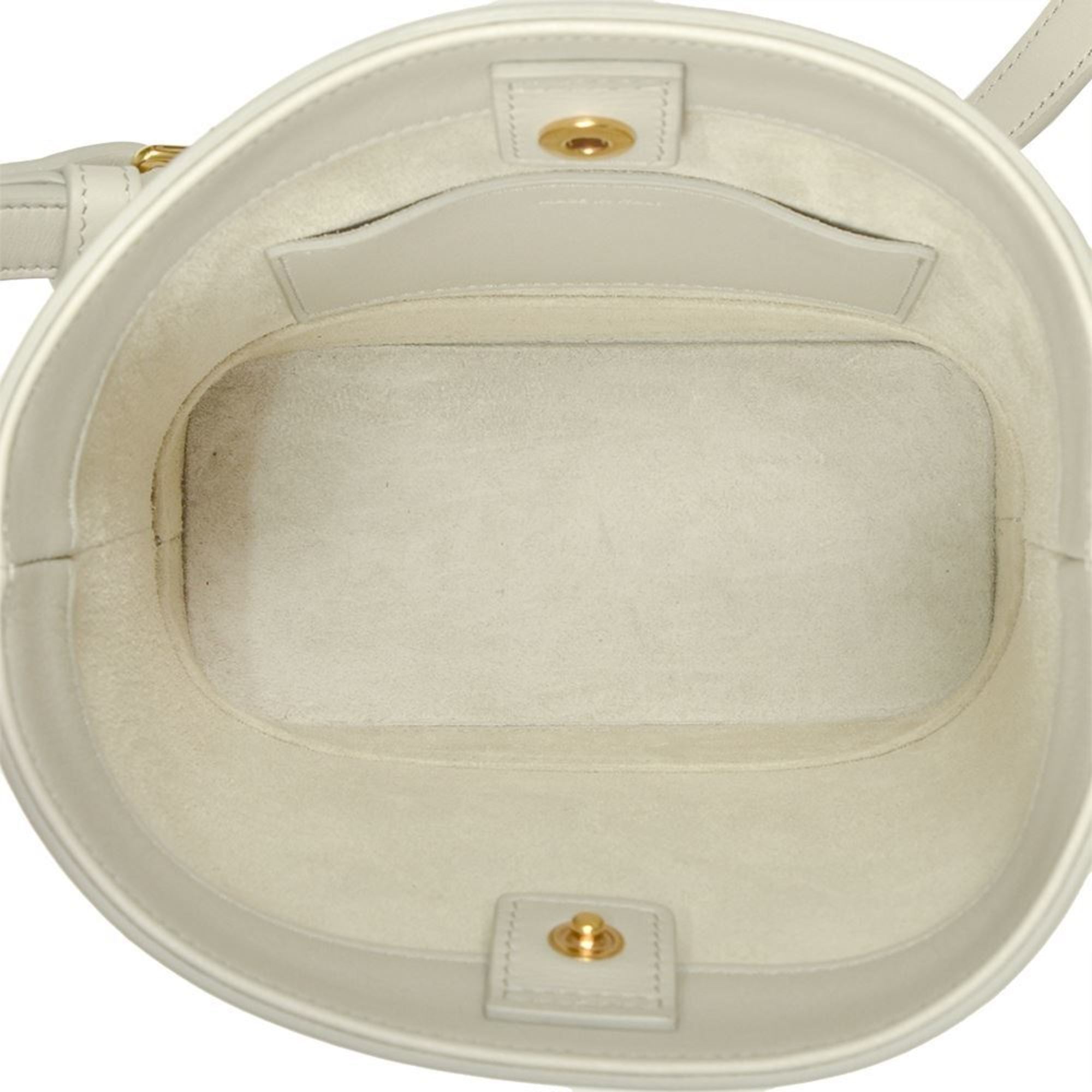 Celine White Leather Shoulder Bag (Pre-Owned)