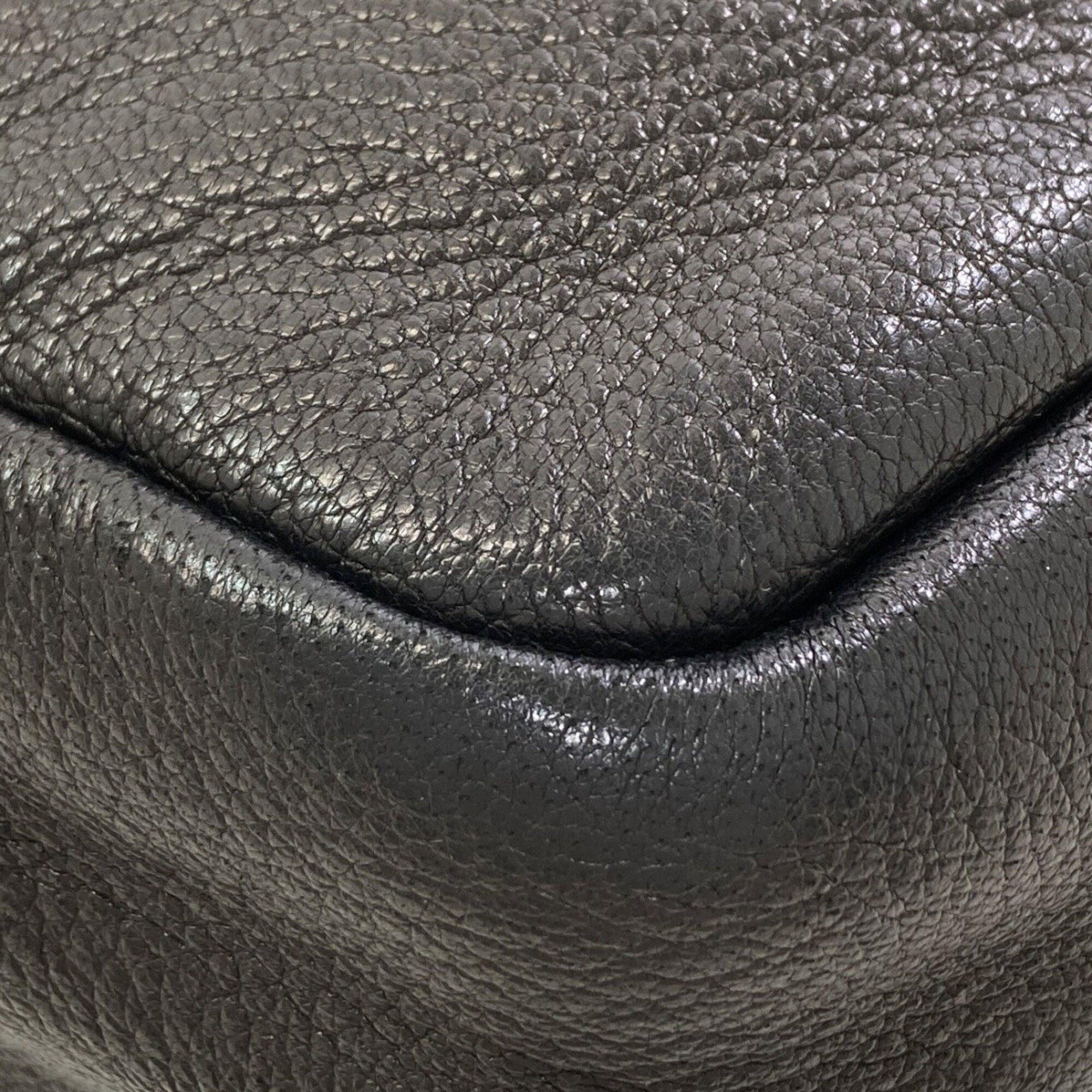 Prada Black Leather Shoulder Bag (Pre-Owned)